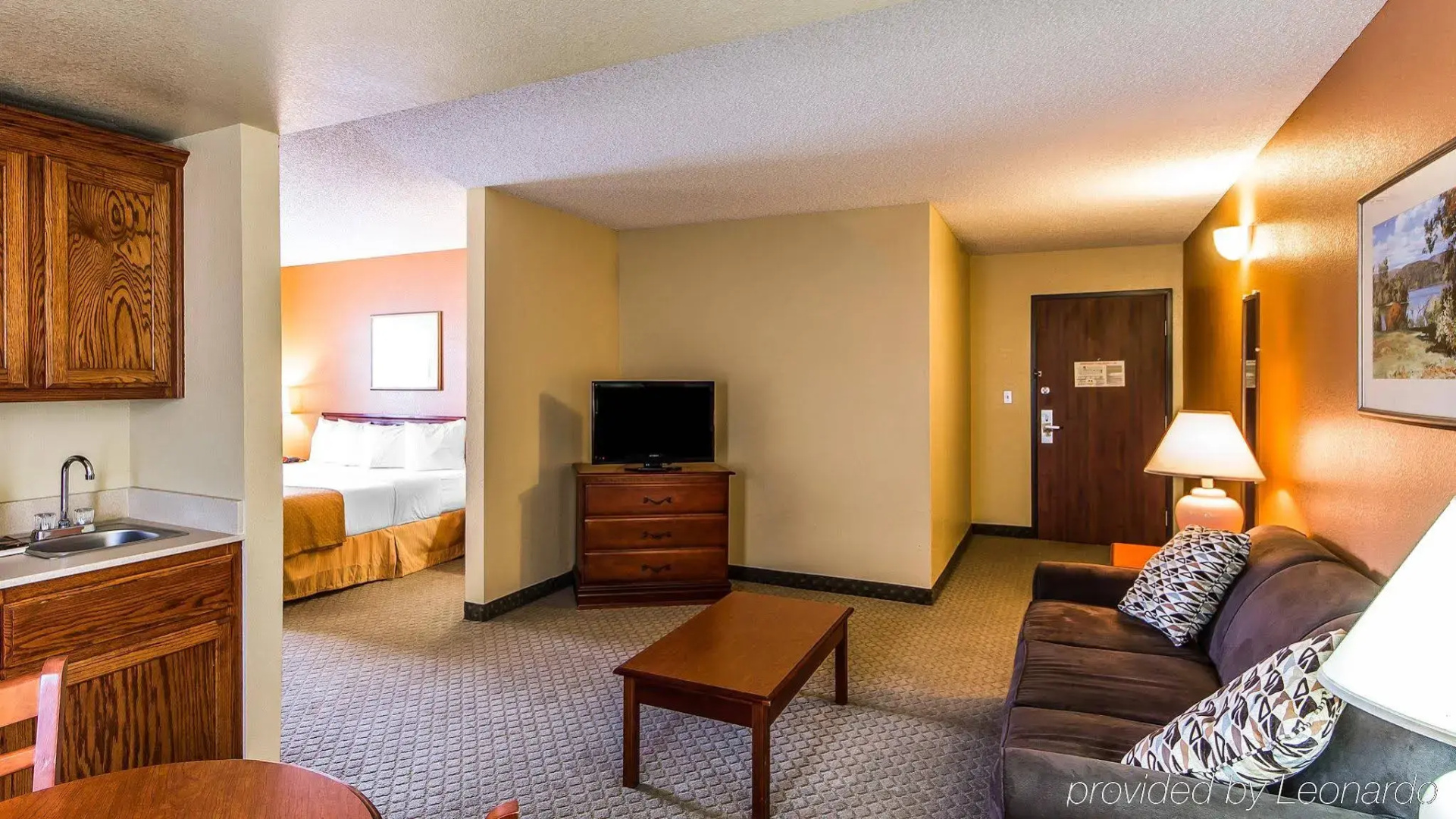 Comfort Inn & Suites