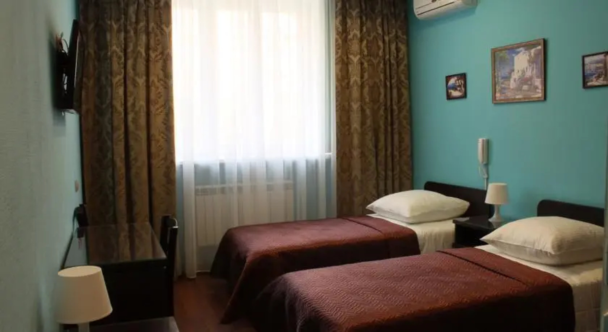 Отель Атлас