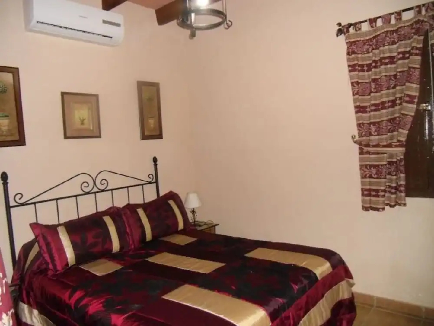 Malaga 101284 2 Bedroom Holiday home By Mo Rentals