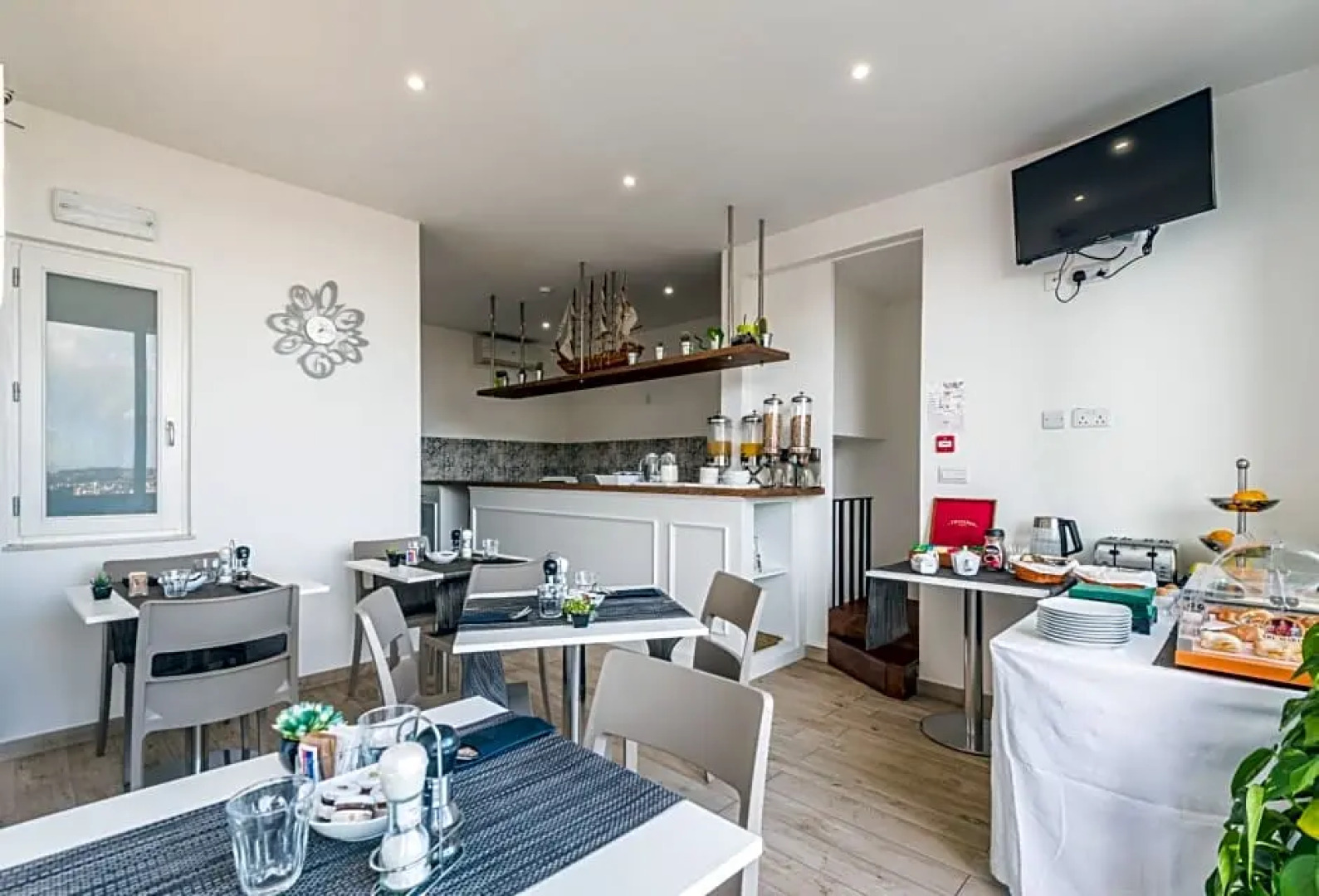 Tano's Boutique Guesthouse