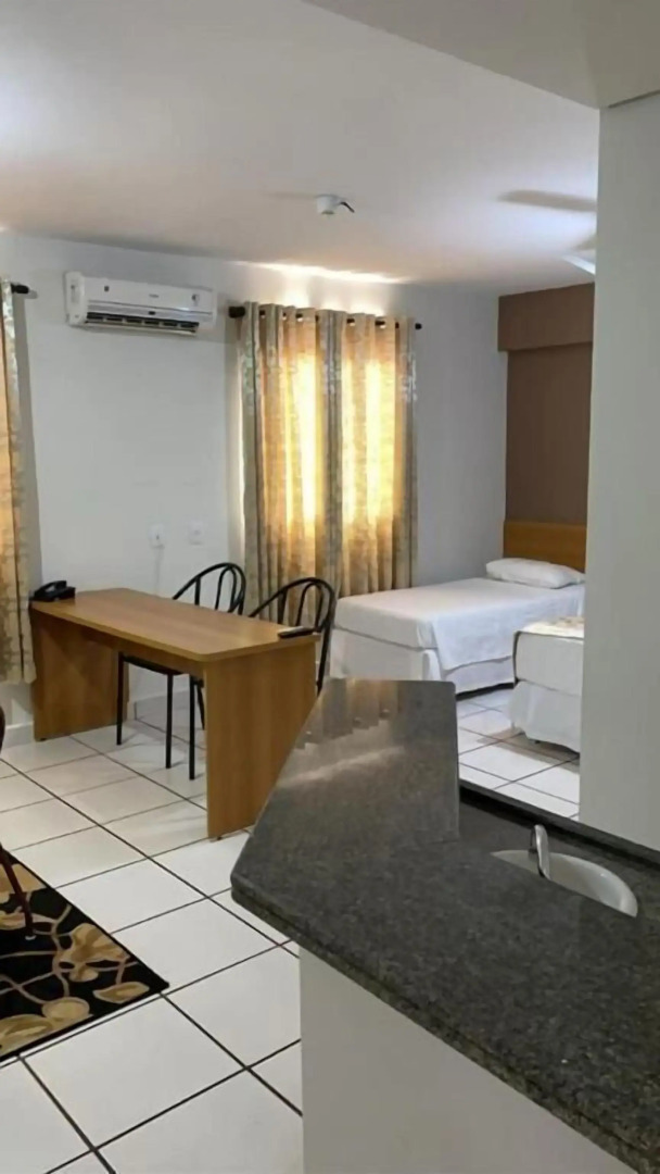 Saint James Palace Hotel