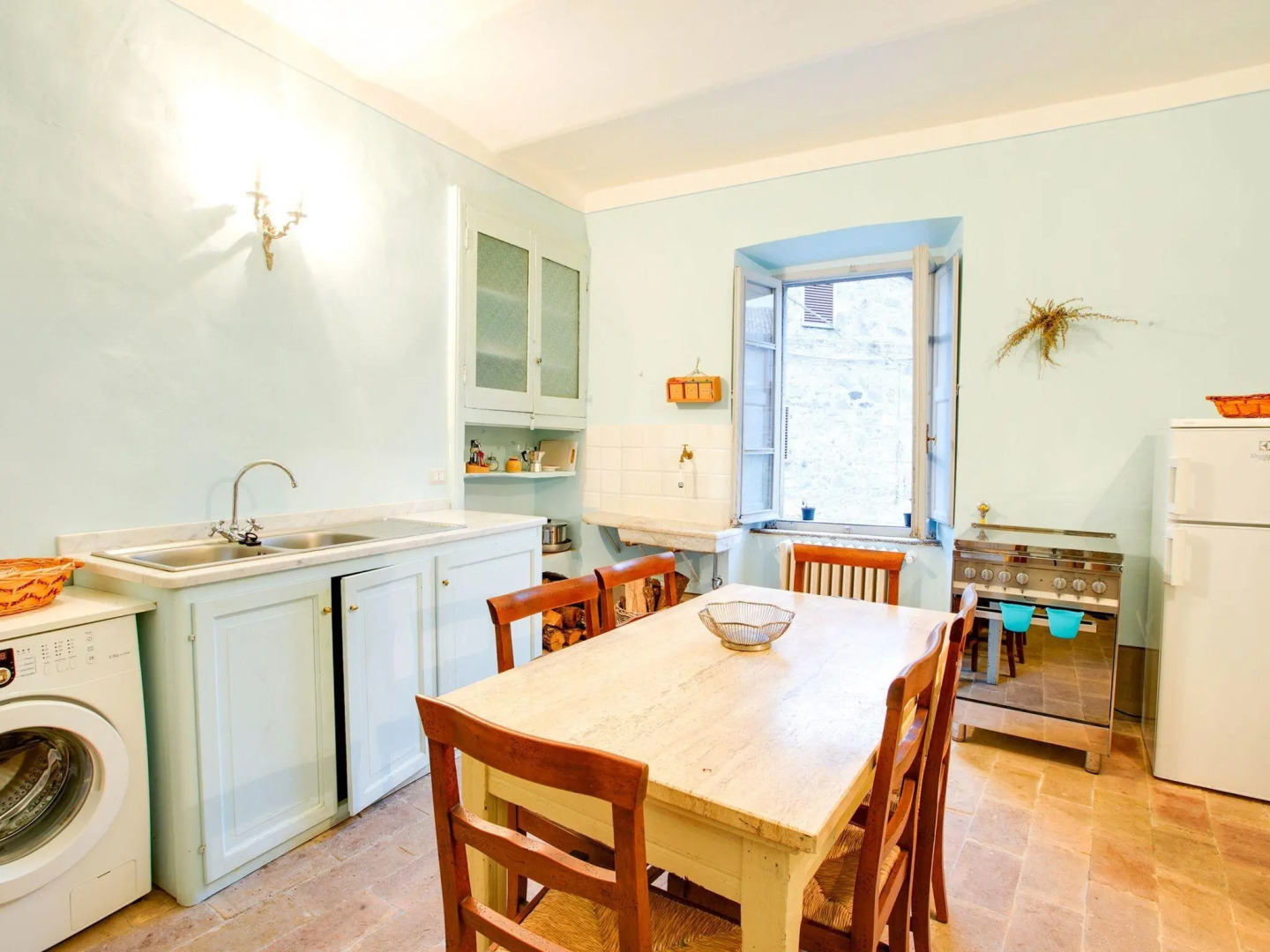 Rustic Villa in Sermugnano with Swimming Pool