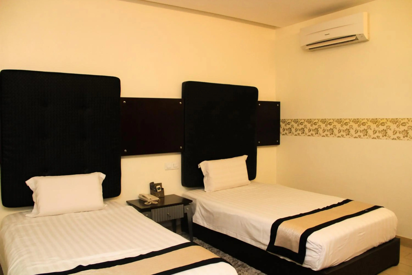 Shervinton Executive Boutique Hotel