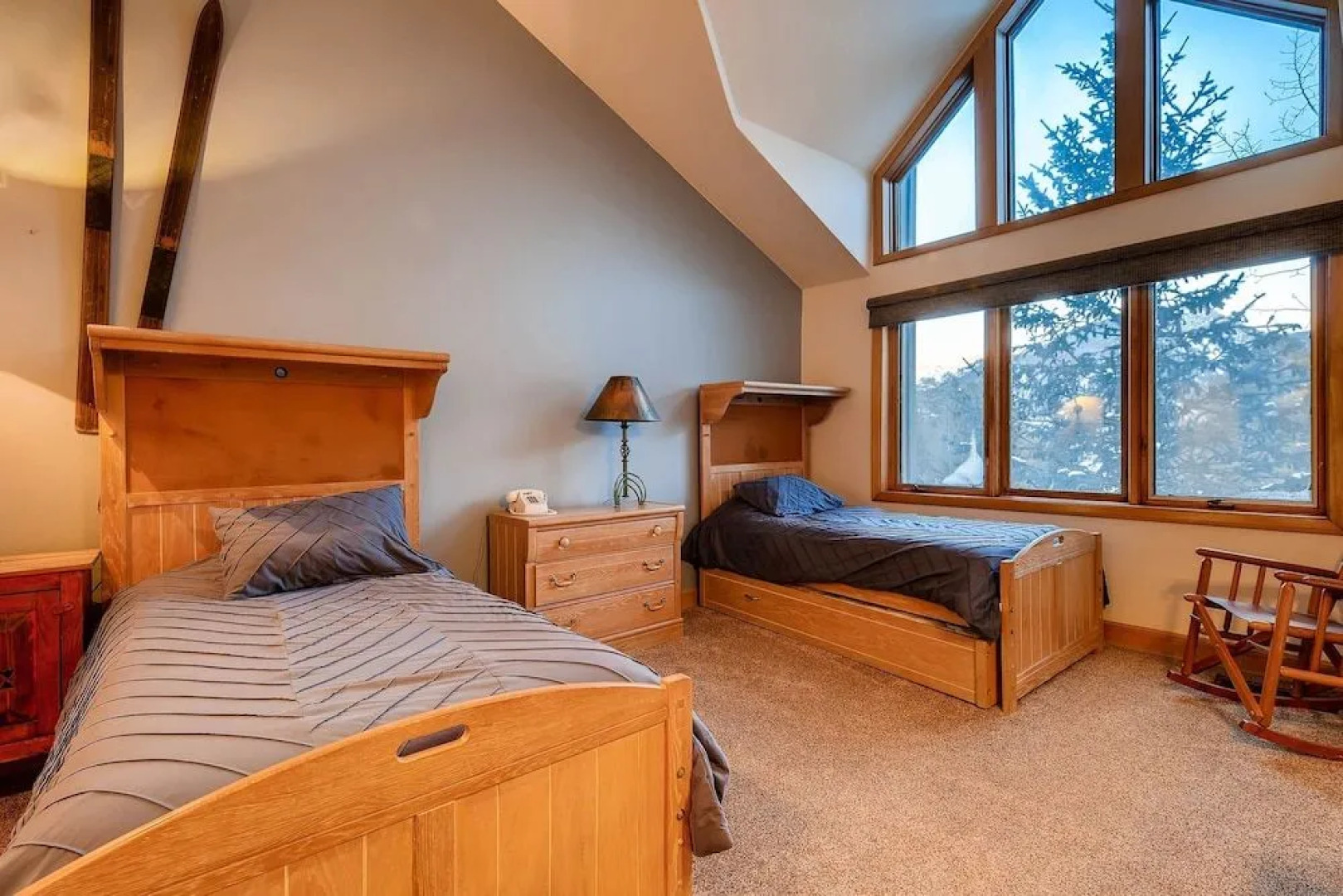 Chateaux DuMont 2708