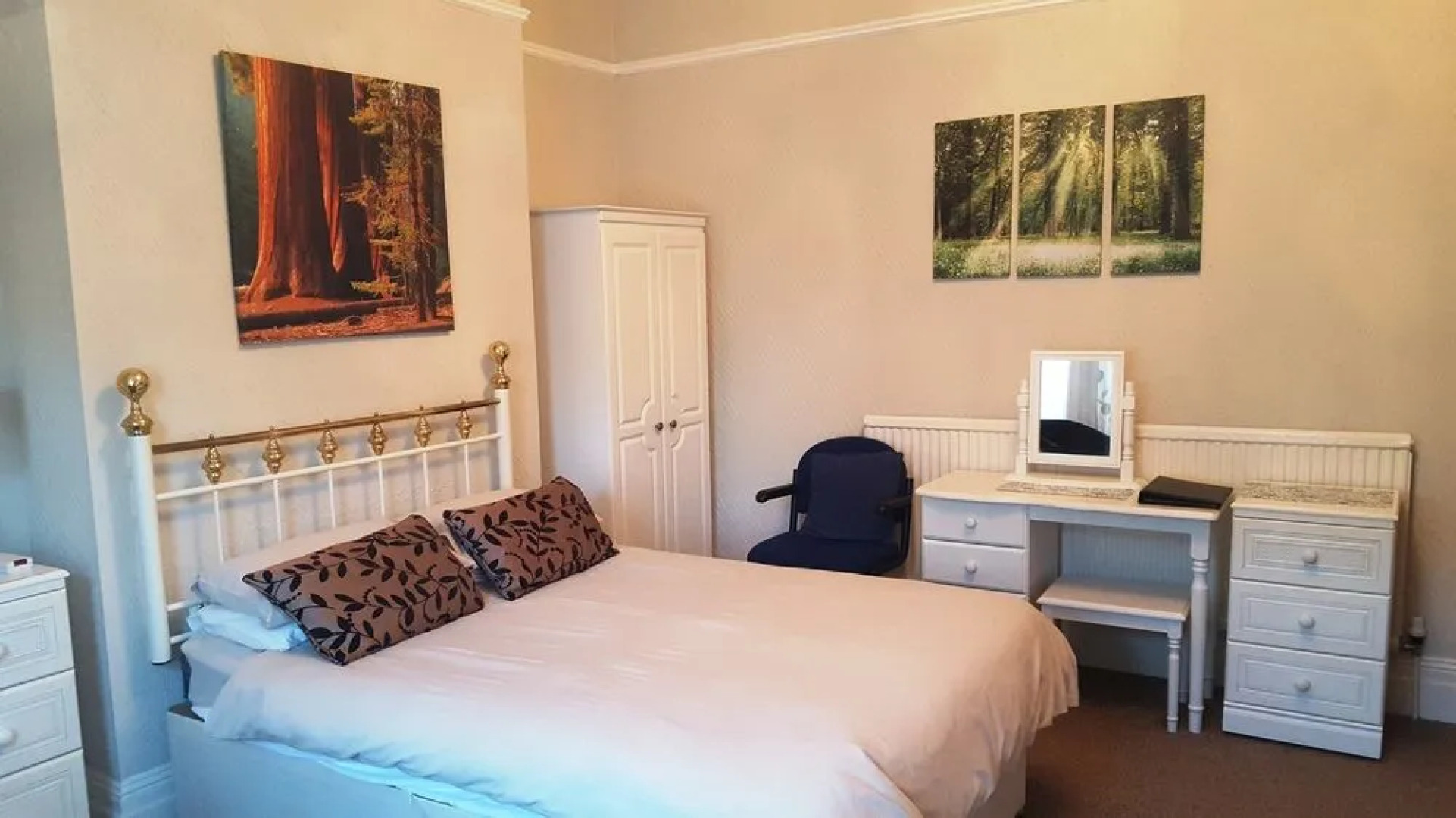 Edingworth Guest House