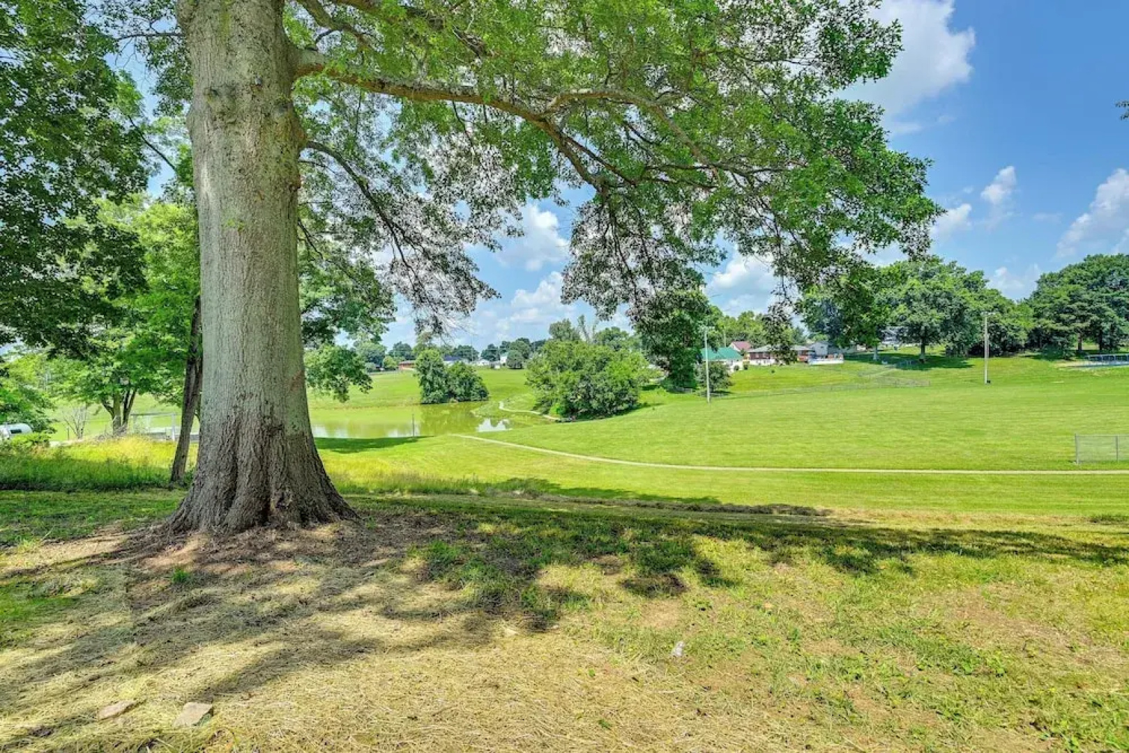 Serene Dry Ridge Vacation Rental w/ Nearby Fishing