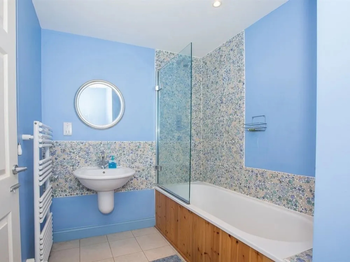 West Lodge at Porters End