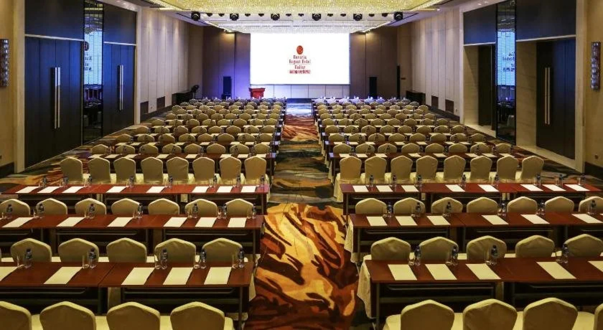 Bavaria Regent Hotel Hailar