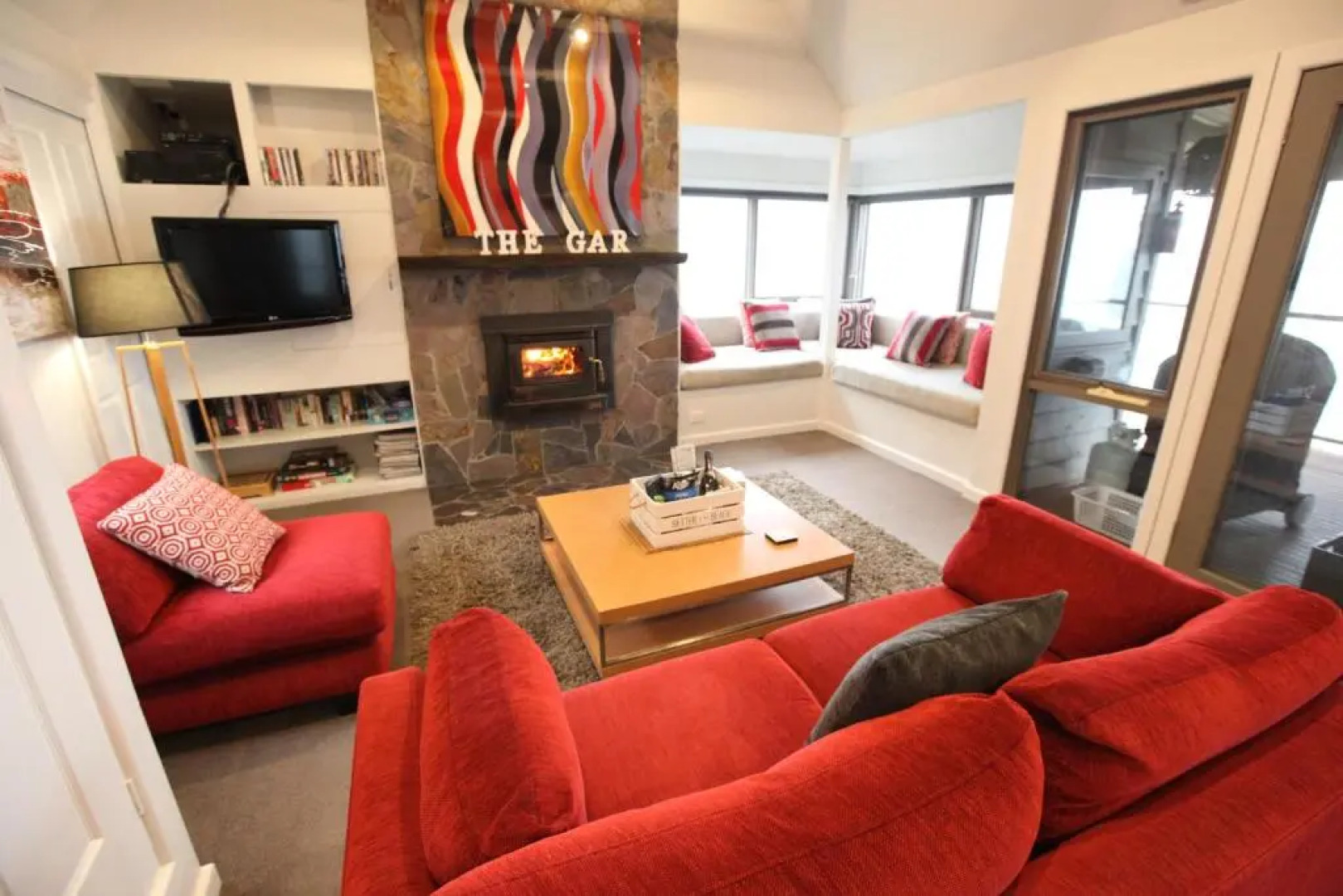 Points South By The Sea