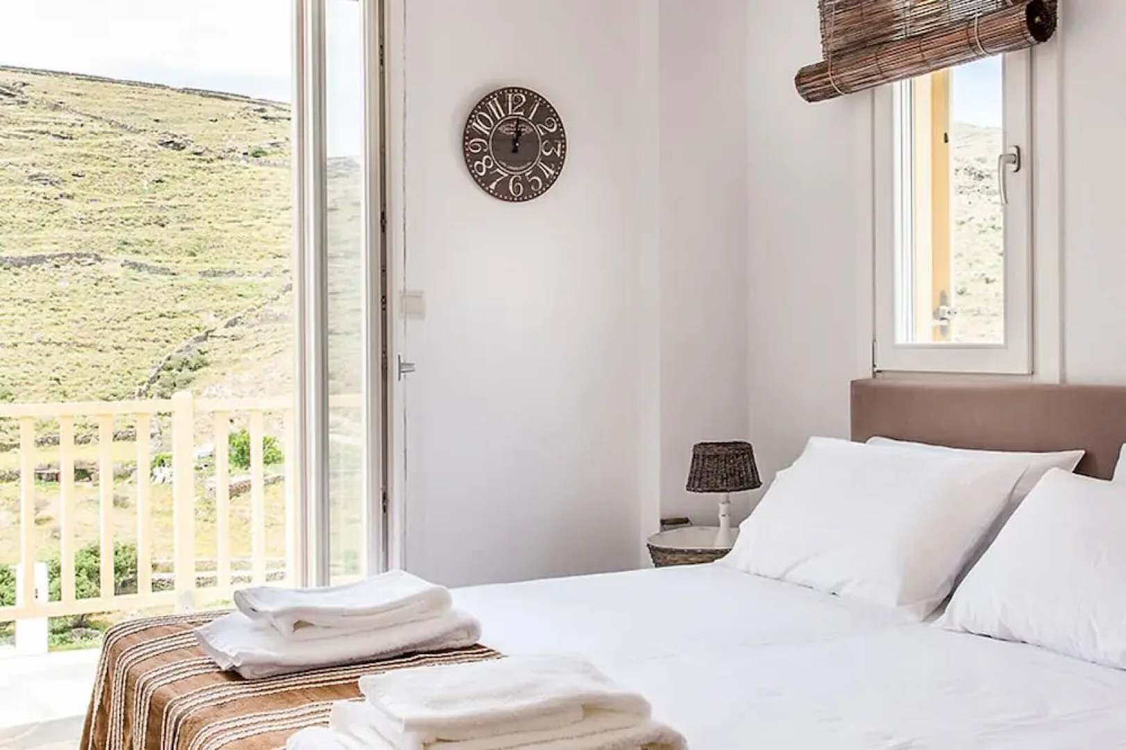 Superior 3-bedroom Villa With Sea View in Kythnos