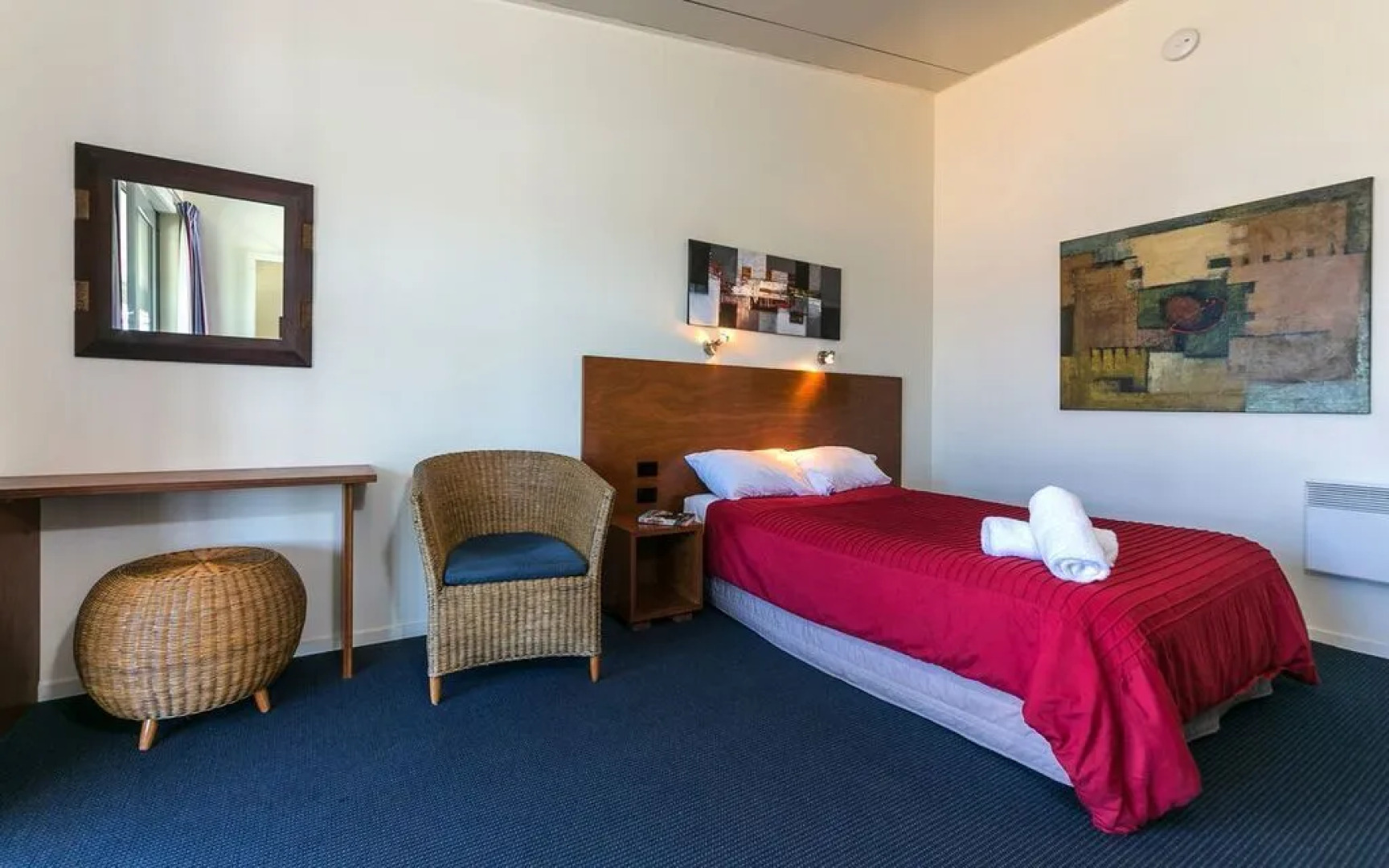 Riverlands Roadhouse Motel