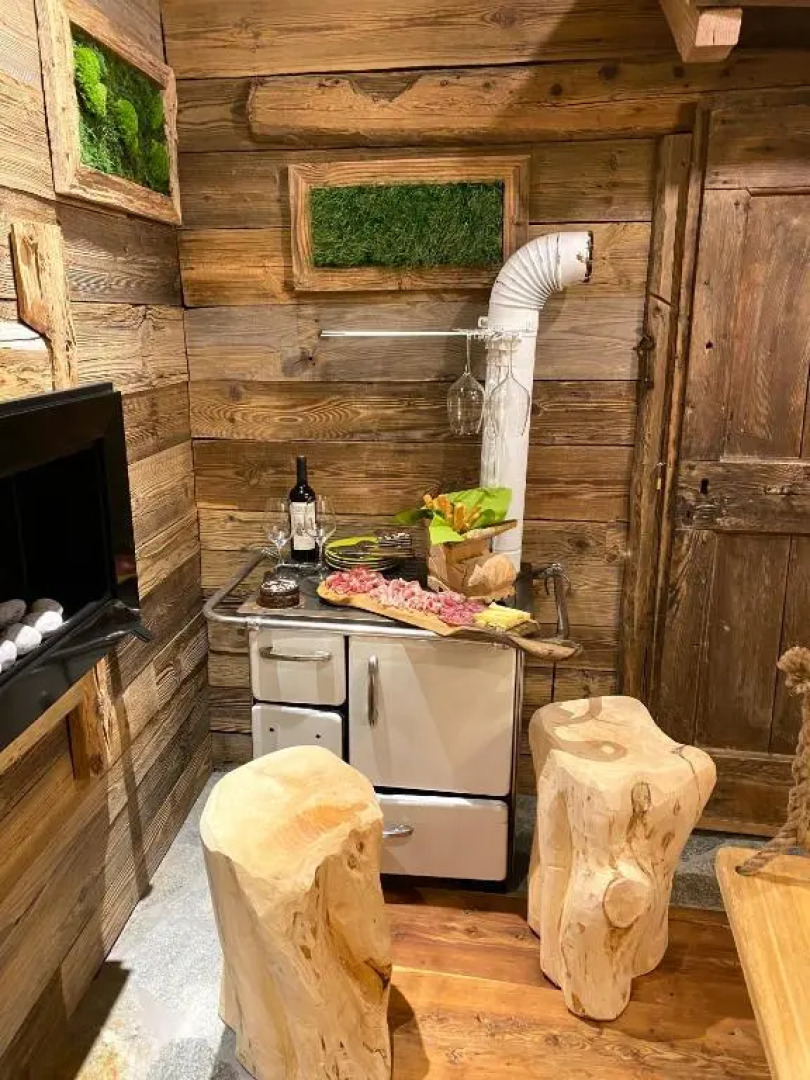 Urban Pic Nic (Adults Only)