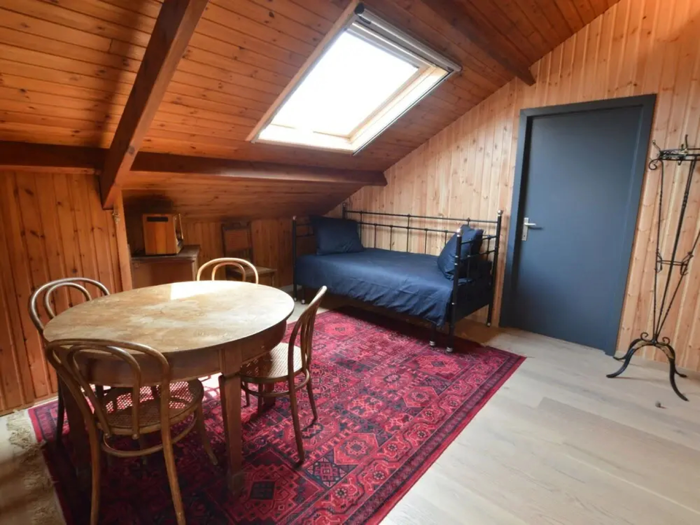 Lovely, Original Home With Large Garden in the Centre of Merksplas