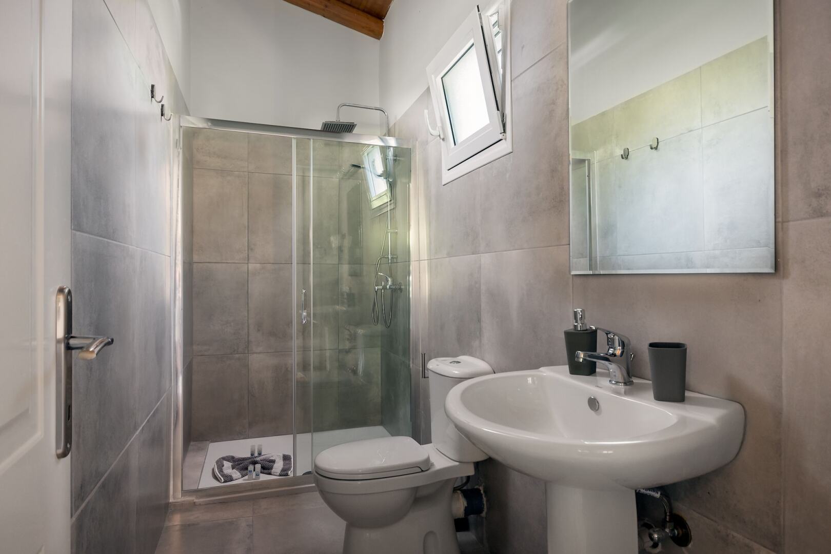 Folies Corfu Hotel Apartments