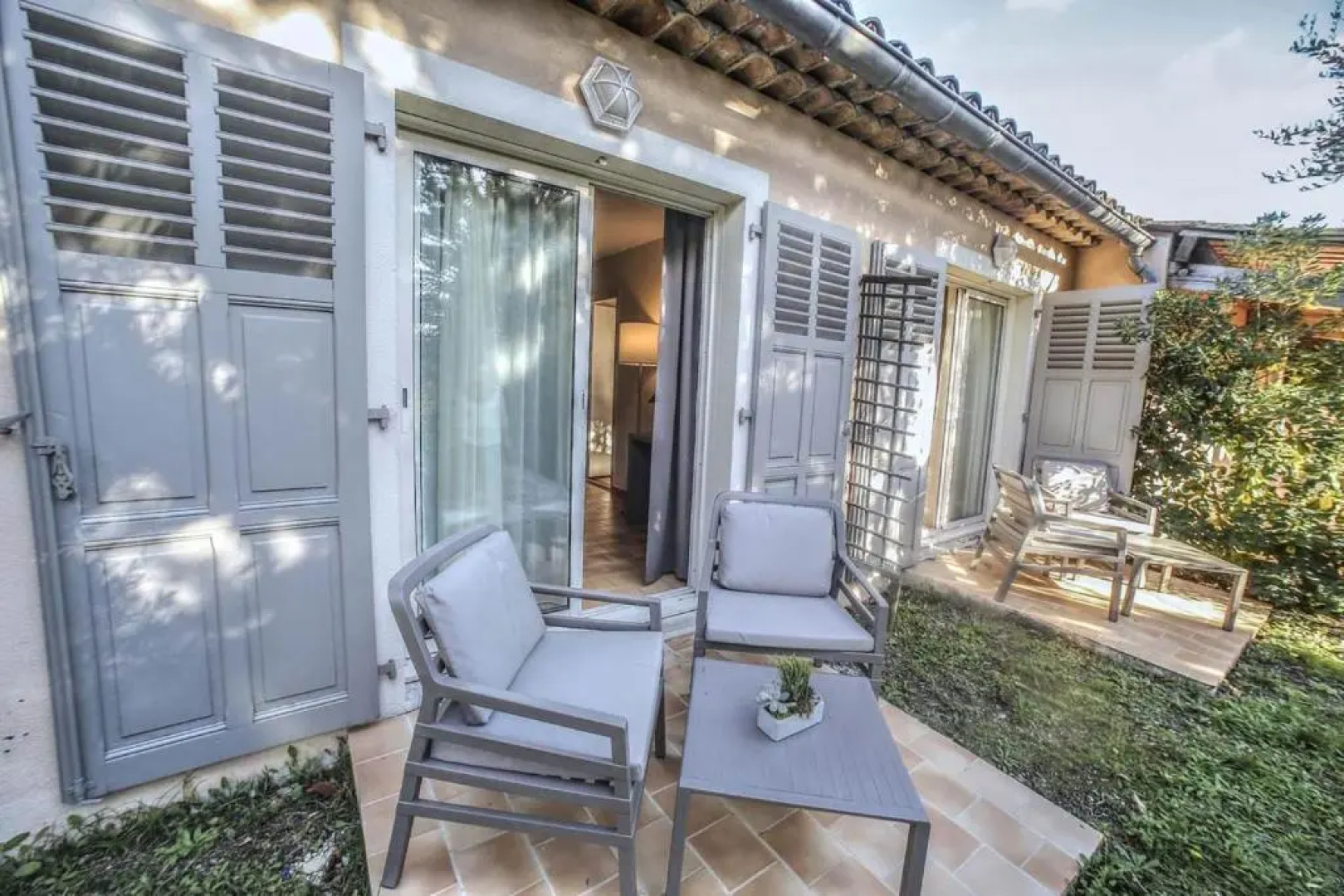 Residence La Tour Carree - Grasse Sud