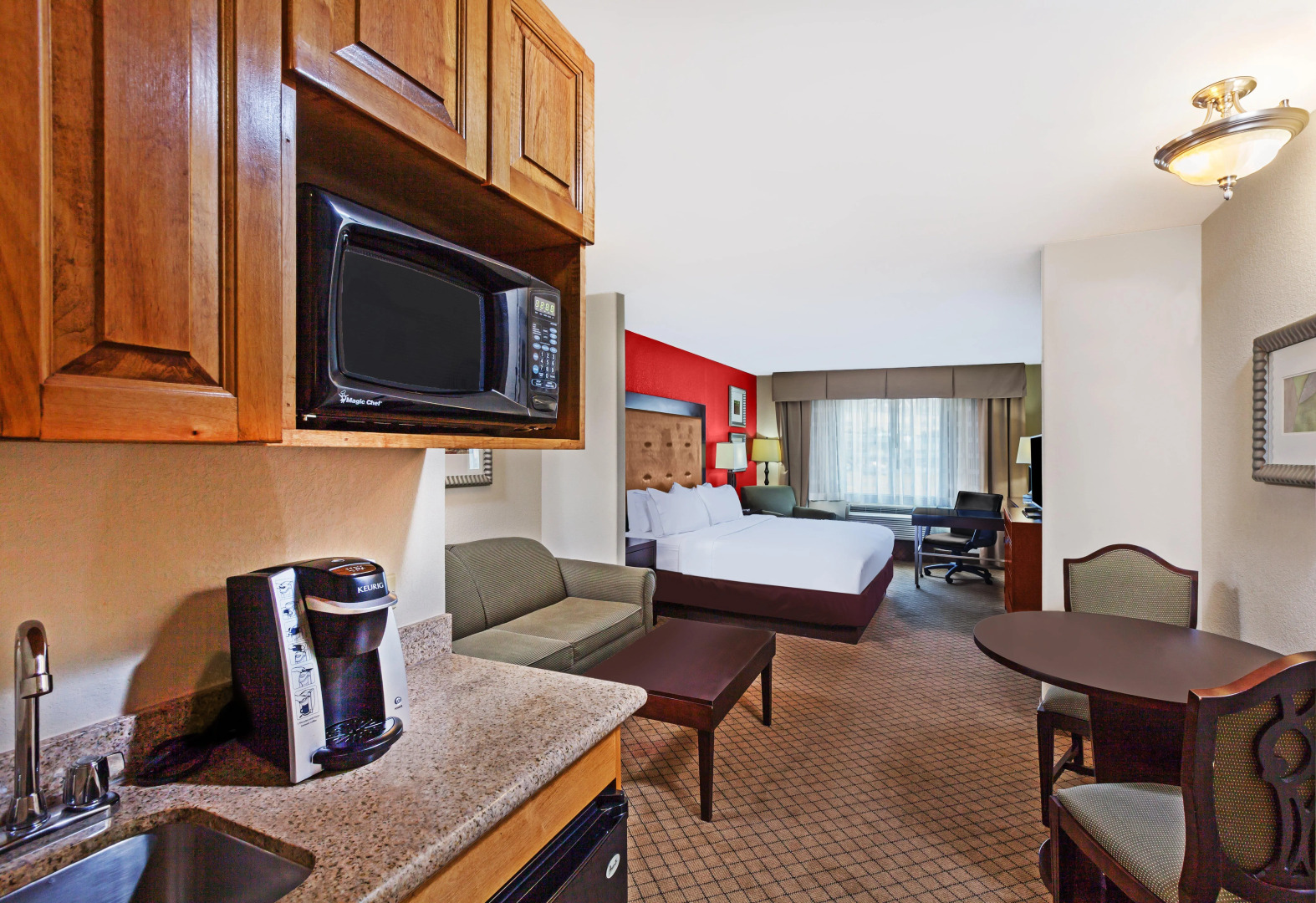 Holiday Inn Express Hotel & Suites Lafayette South by IHG
