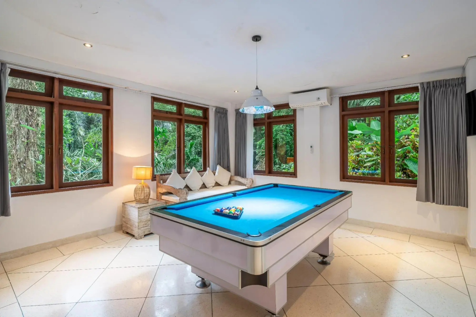 Villa Jewel