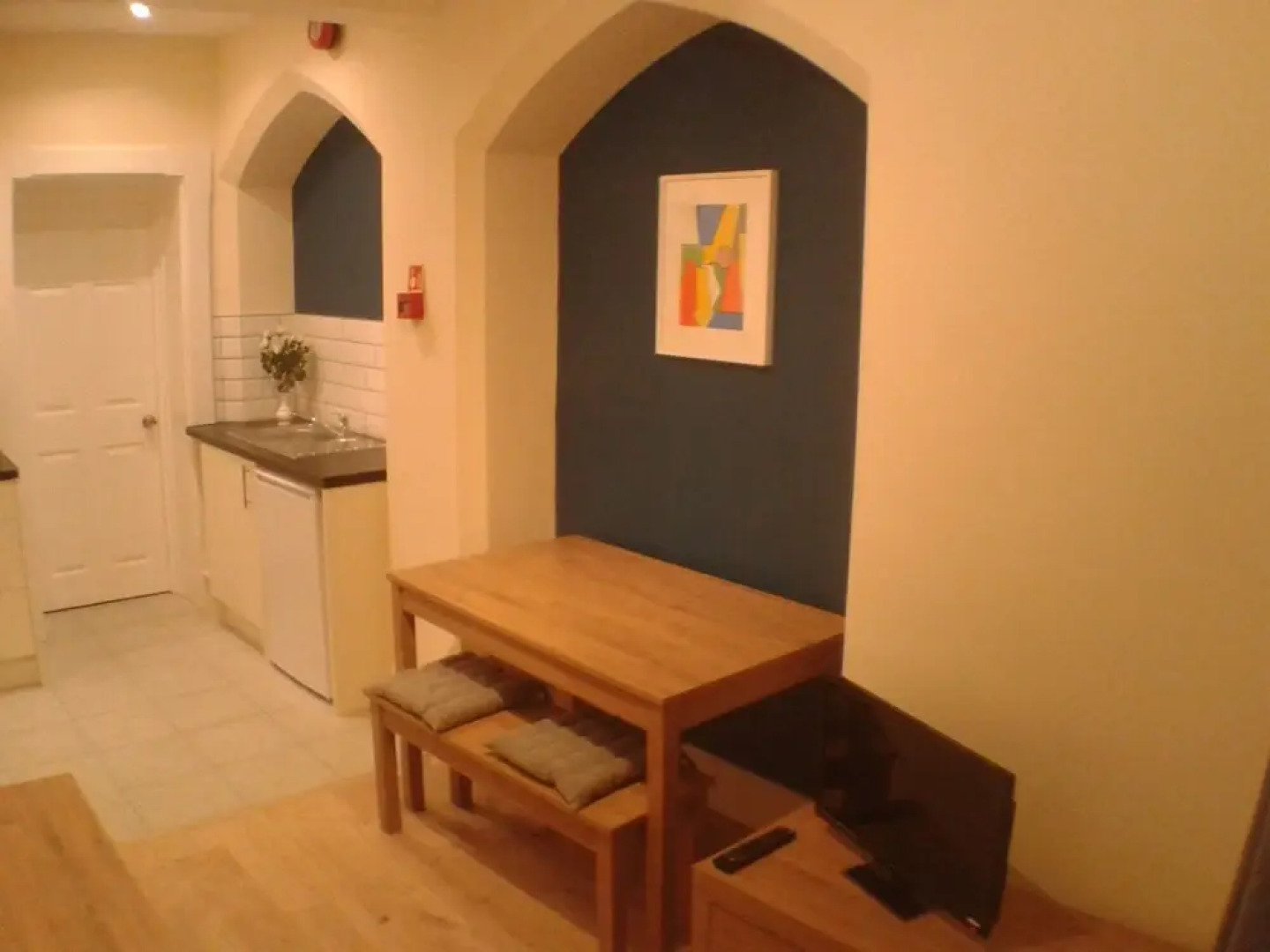 Sannan Court Holiday Apartments