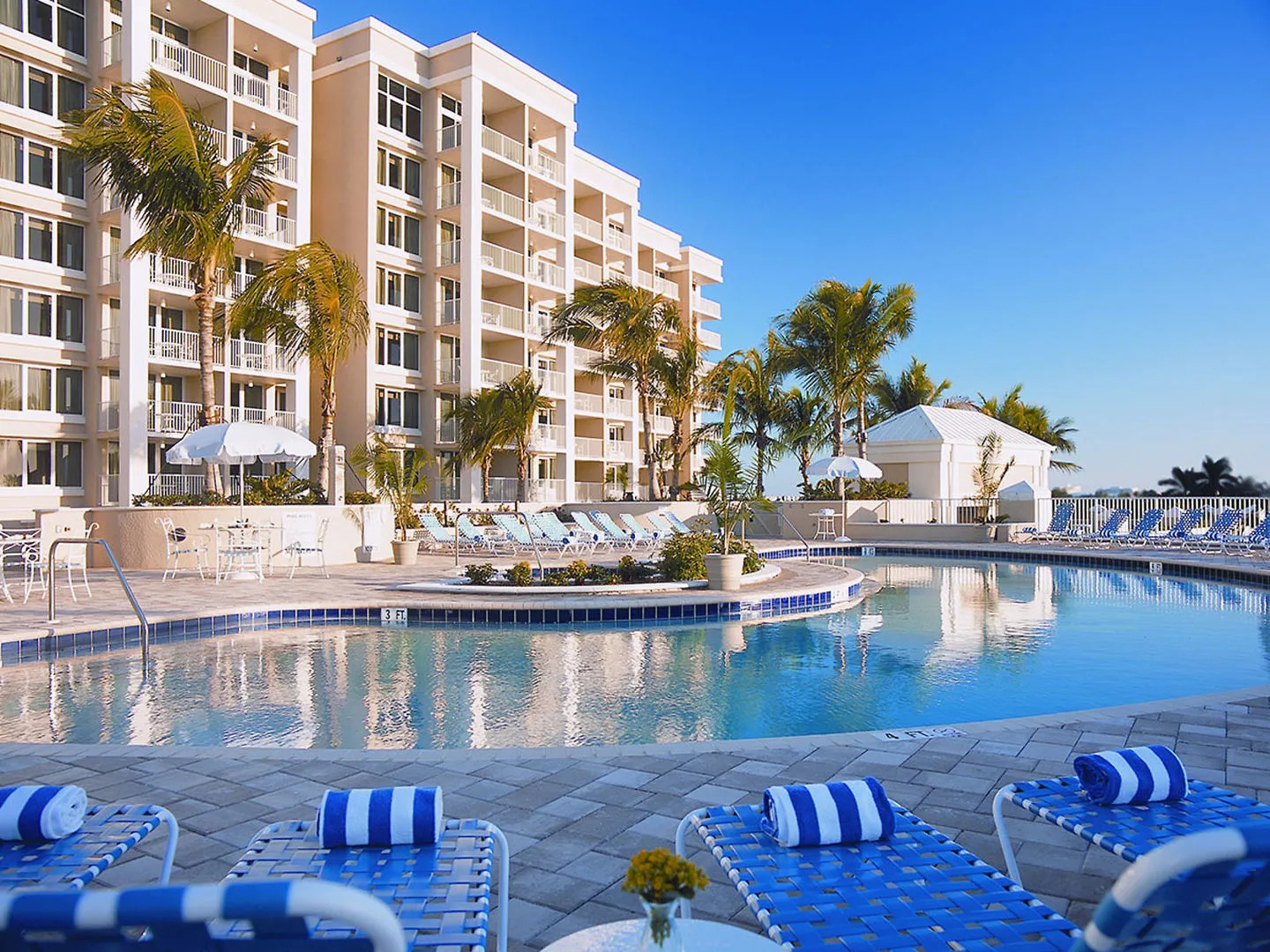 Marco Beach Ocean Suites