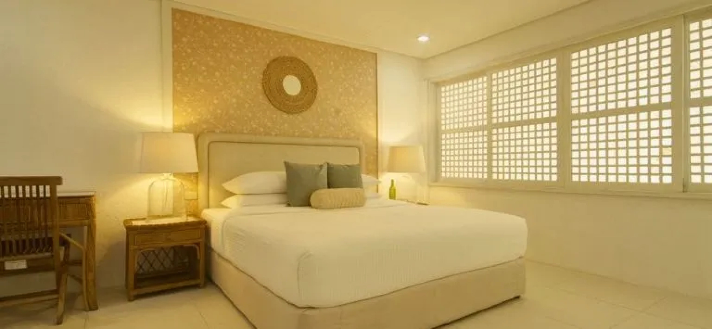 Sta. Monica Beach Club