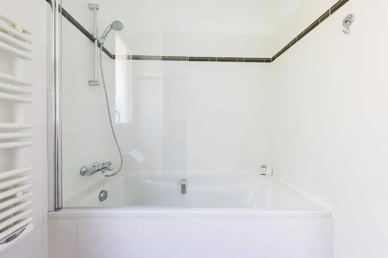 Quiet Apartment - 1br/6p - Vanves