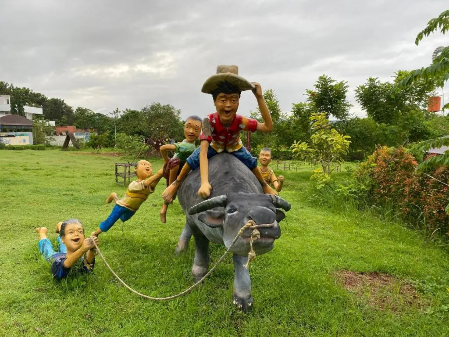 Taal Maranan Farmville Inc by Cocotel