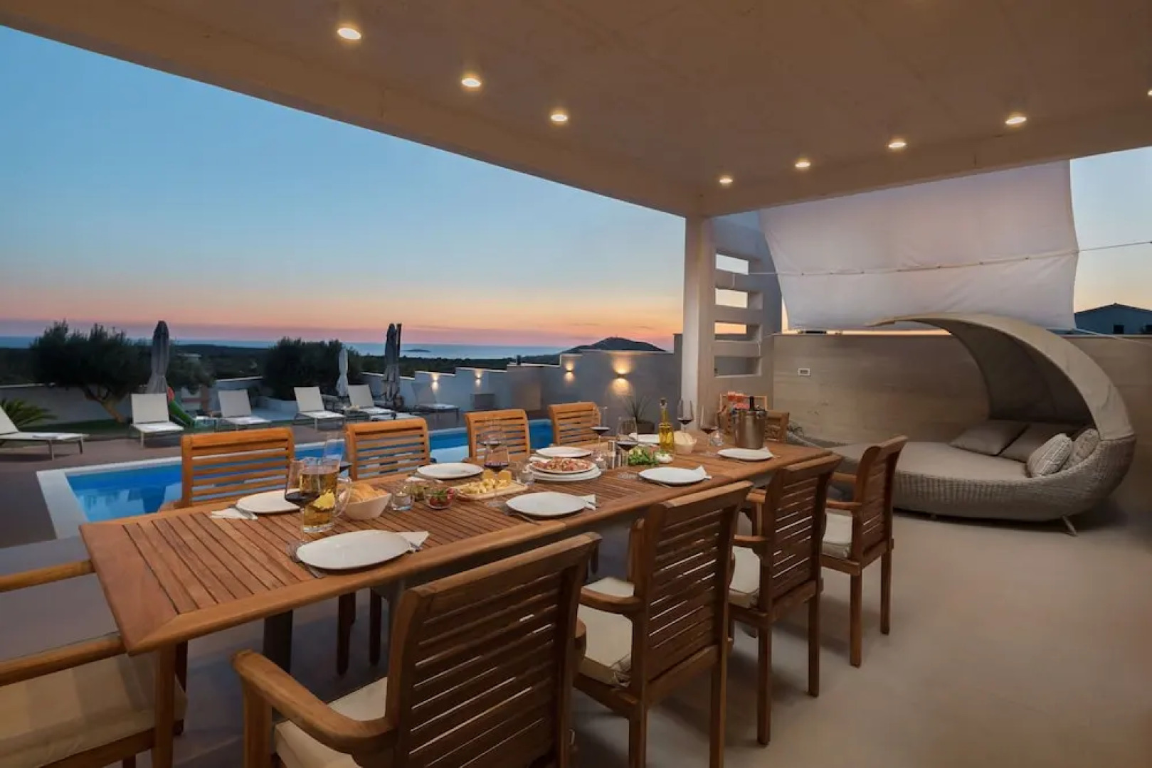 Luxury Villa Cinderella with Swimming Pool