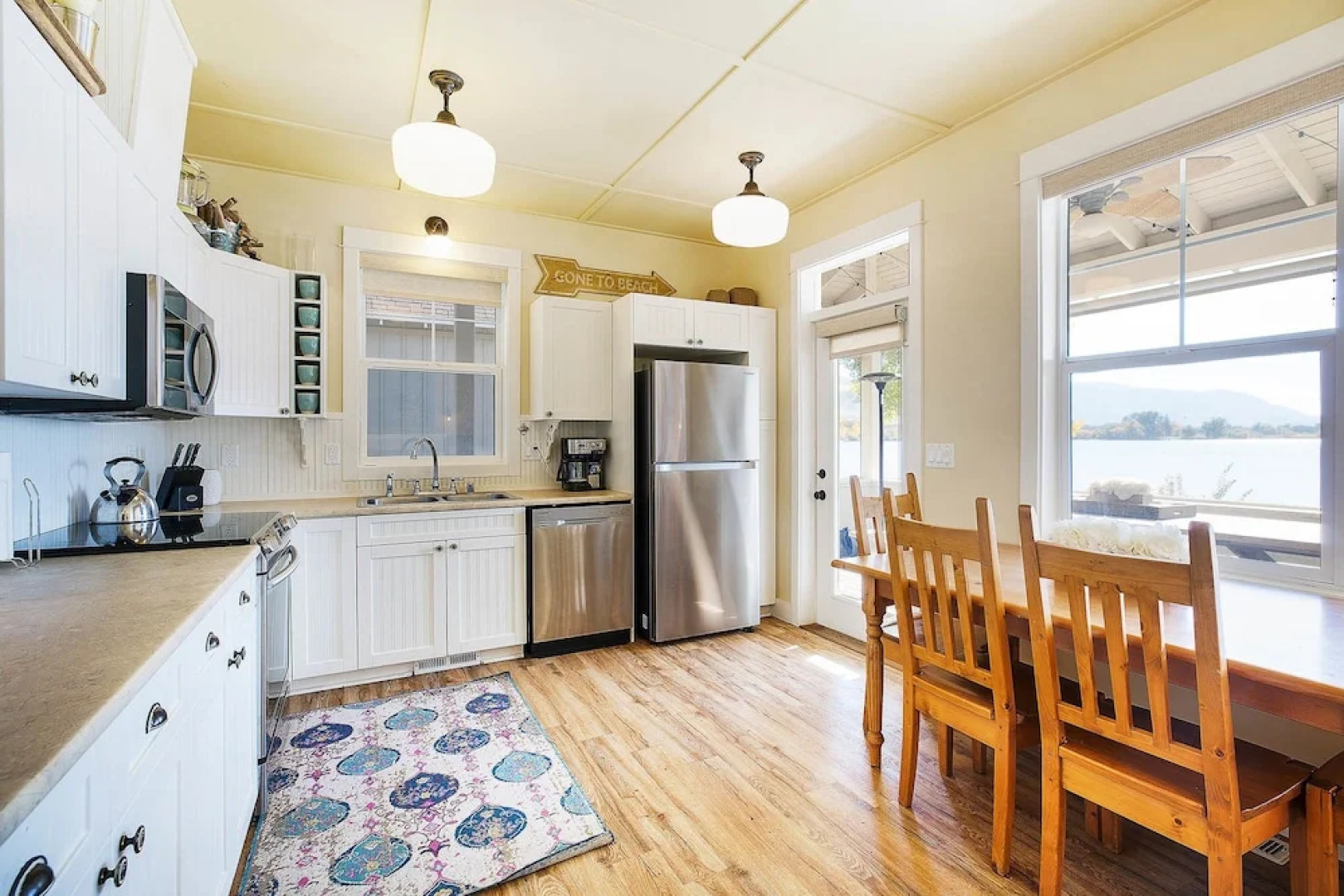 Veranda Beach Cottages