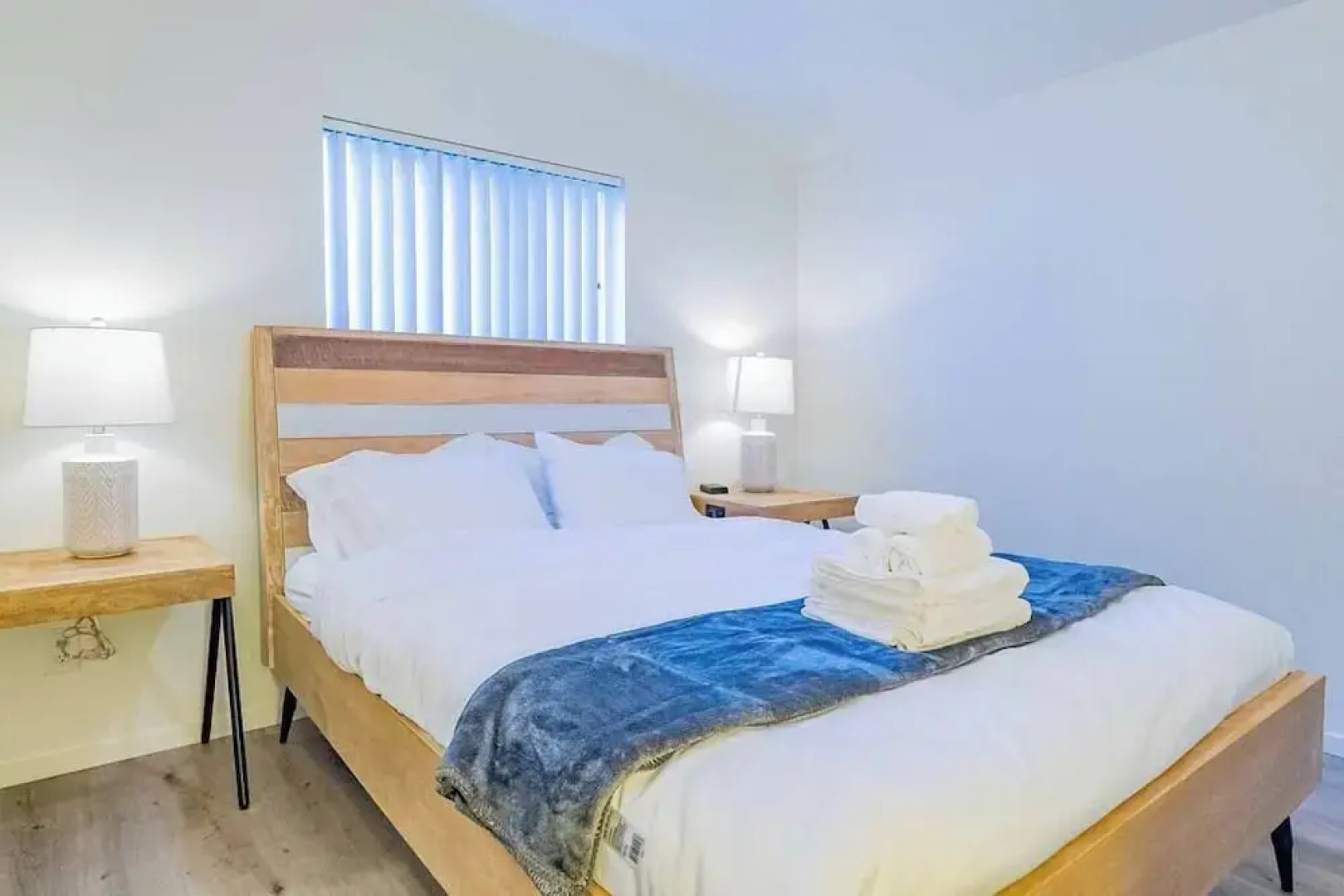 Elegant Country Retreat With Serene Patio Haven