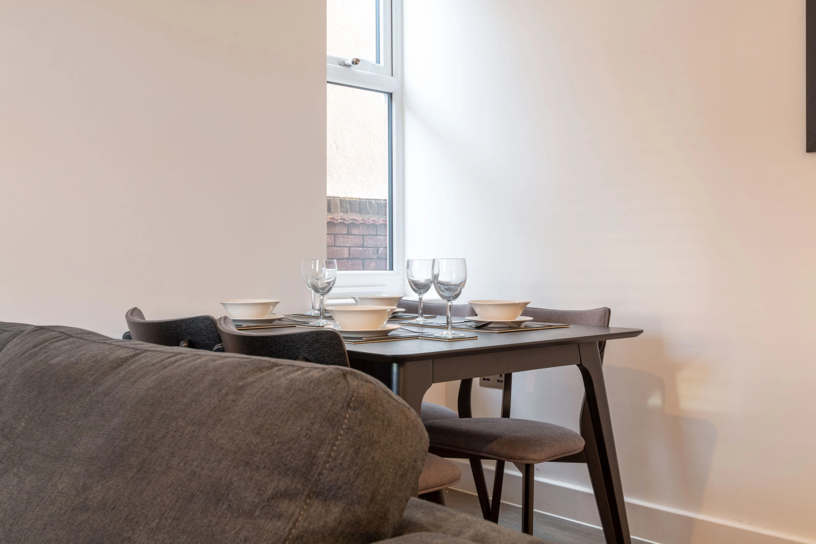Chic Interior Designed Apartment -NEC/BHX/Solihull
