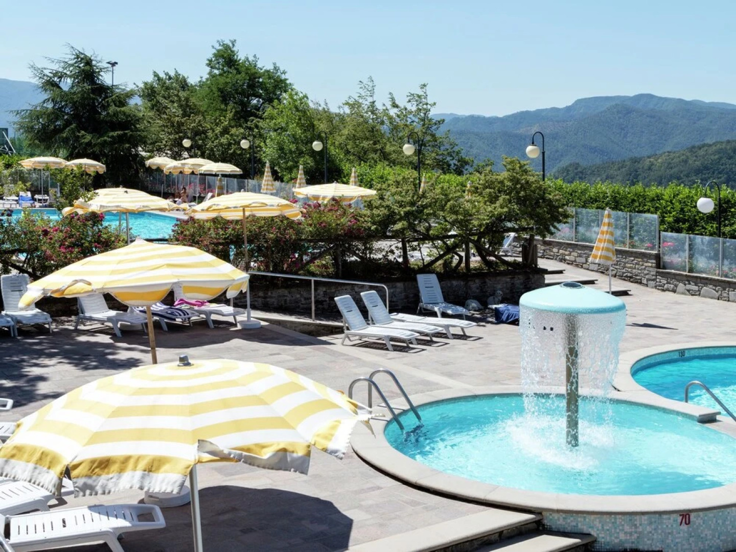 Comfortable Home With Terrace, Located in Nature