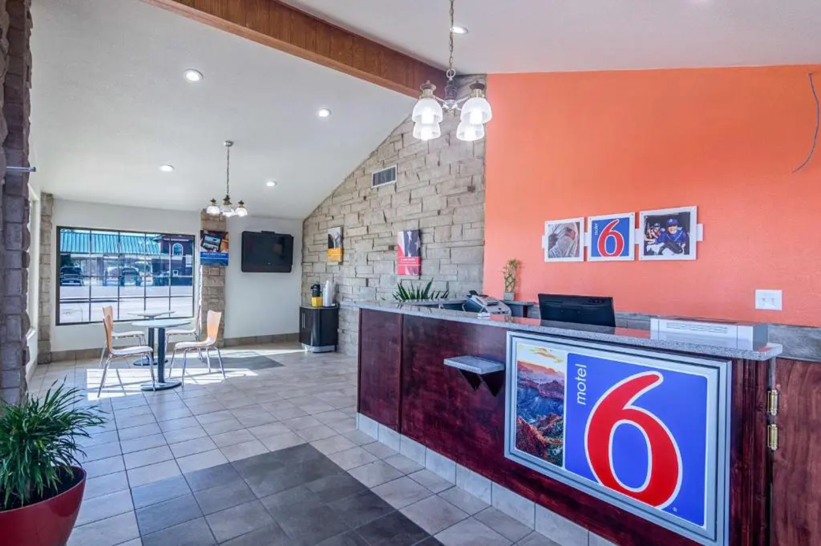 Rodeway Inn