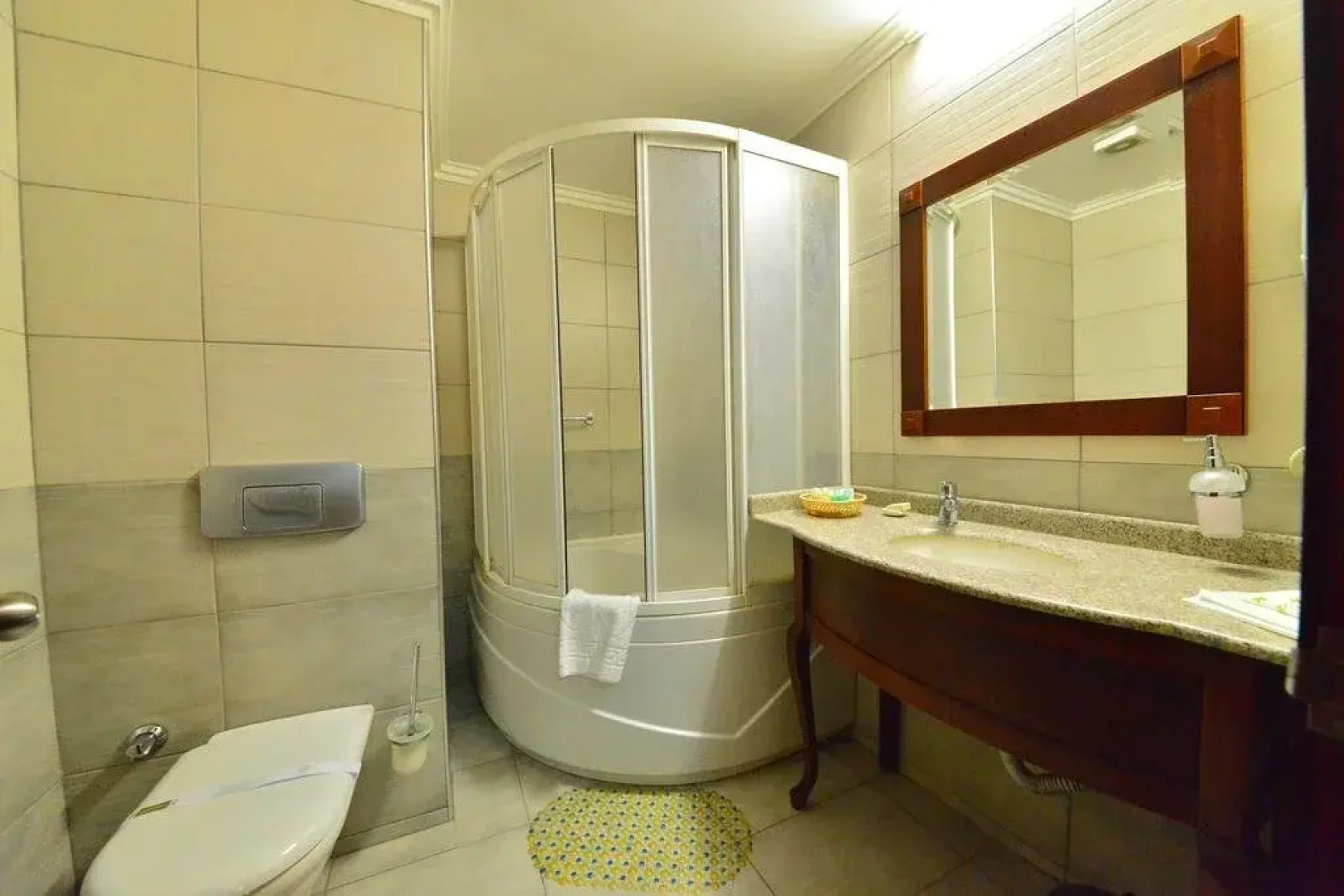 Grand Saatcioglu Hotel