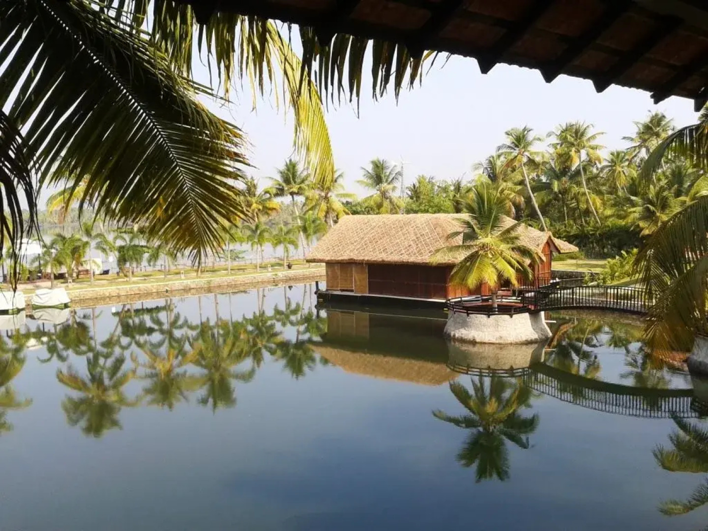 Vasundhara Sarovar Premiere