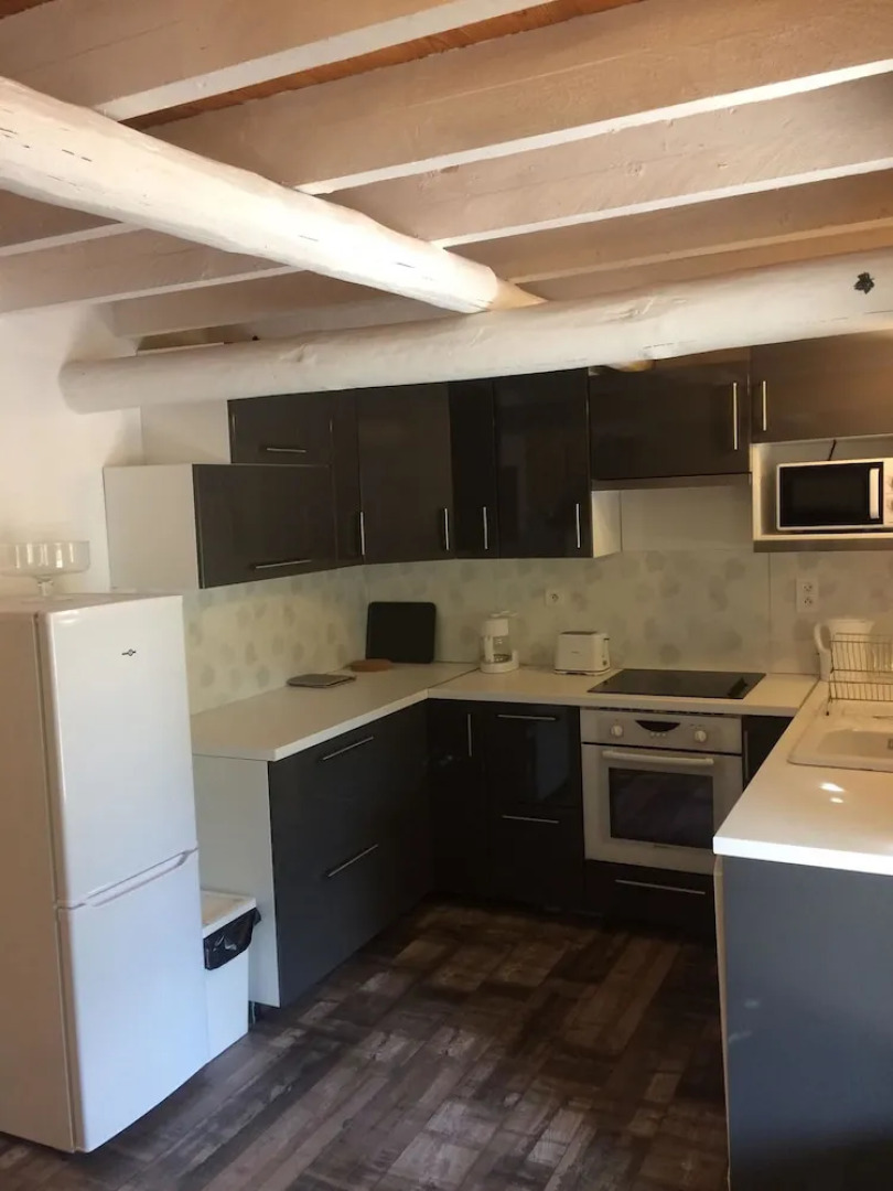 House With one Bedroom in Roquemaure, With Enclosed Garden and Wifi