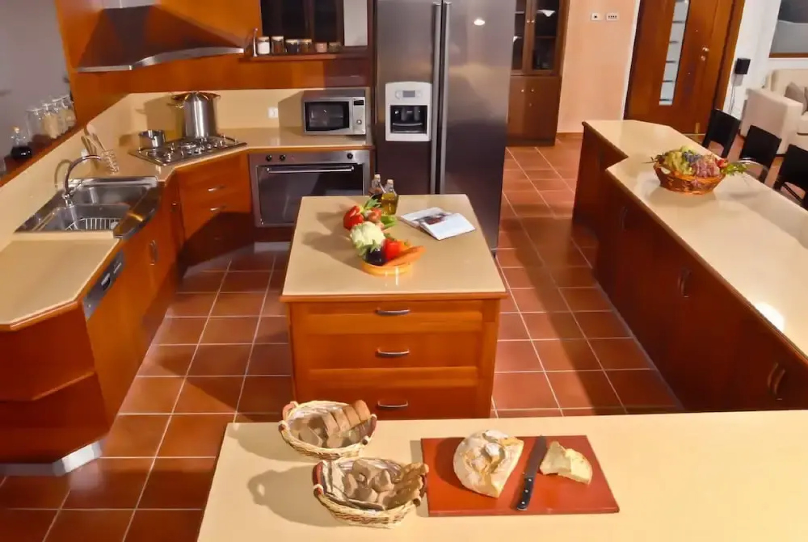 Luxurious Panoramic View Villa