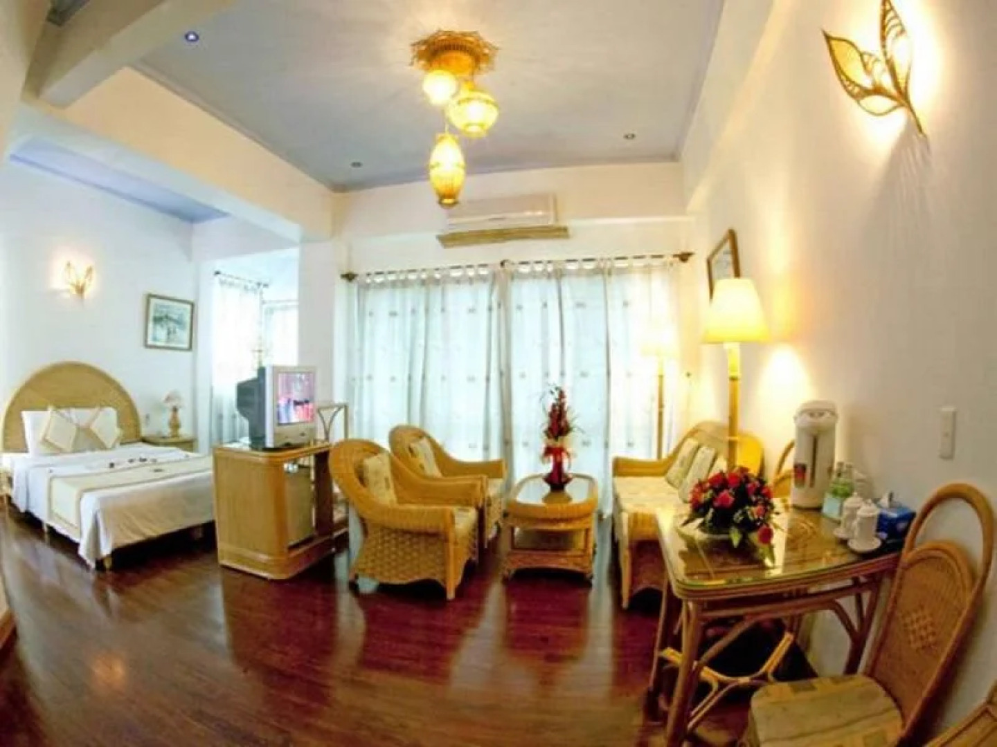 Biệt thự xanh lam