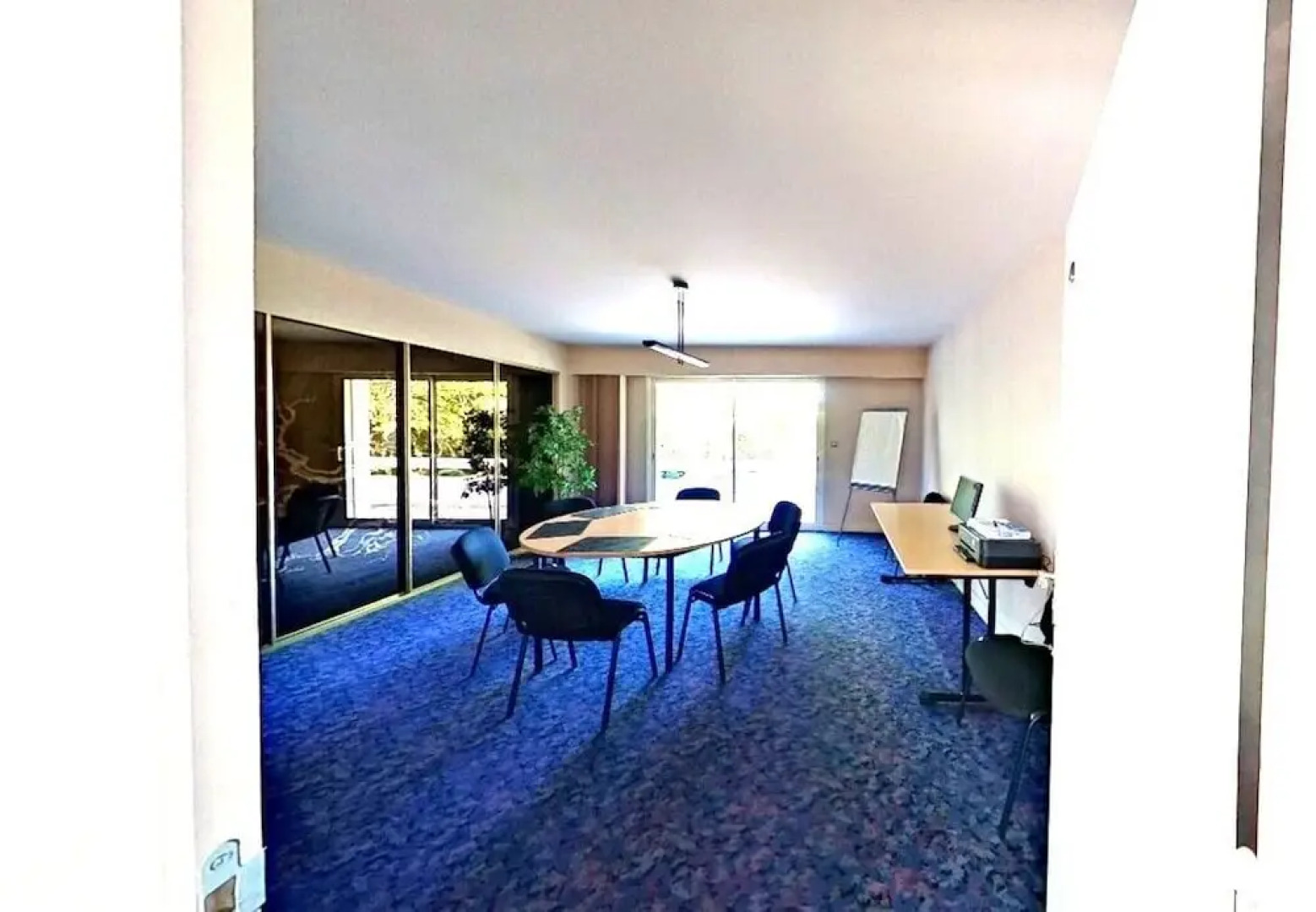 Les Jardins de la Muse / BnB maison d'hôte, piscine couverte et spa