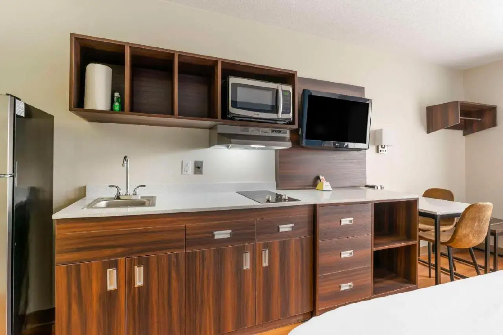 Econo Lodge Lavale