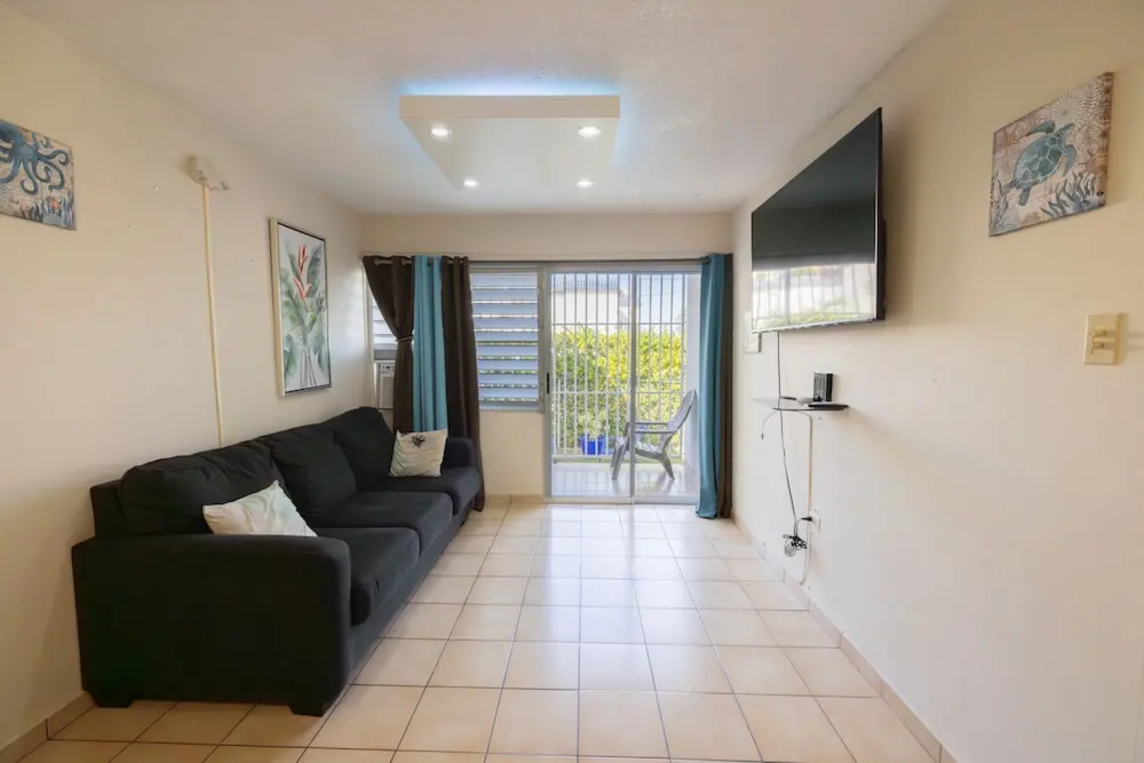 Montones Beach Apartment C-3