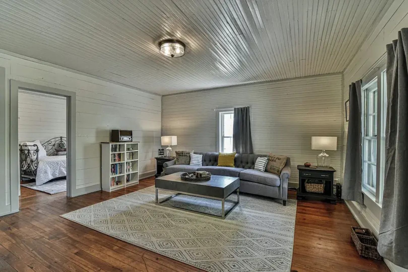 The Spruce House Cozy Home in Swannanoa