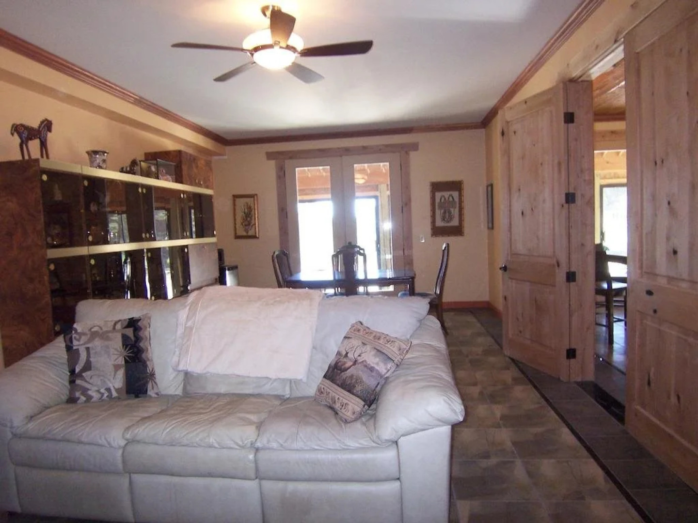 Elktrace Bed & Breakfast