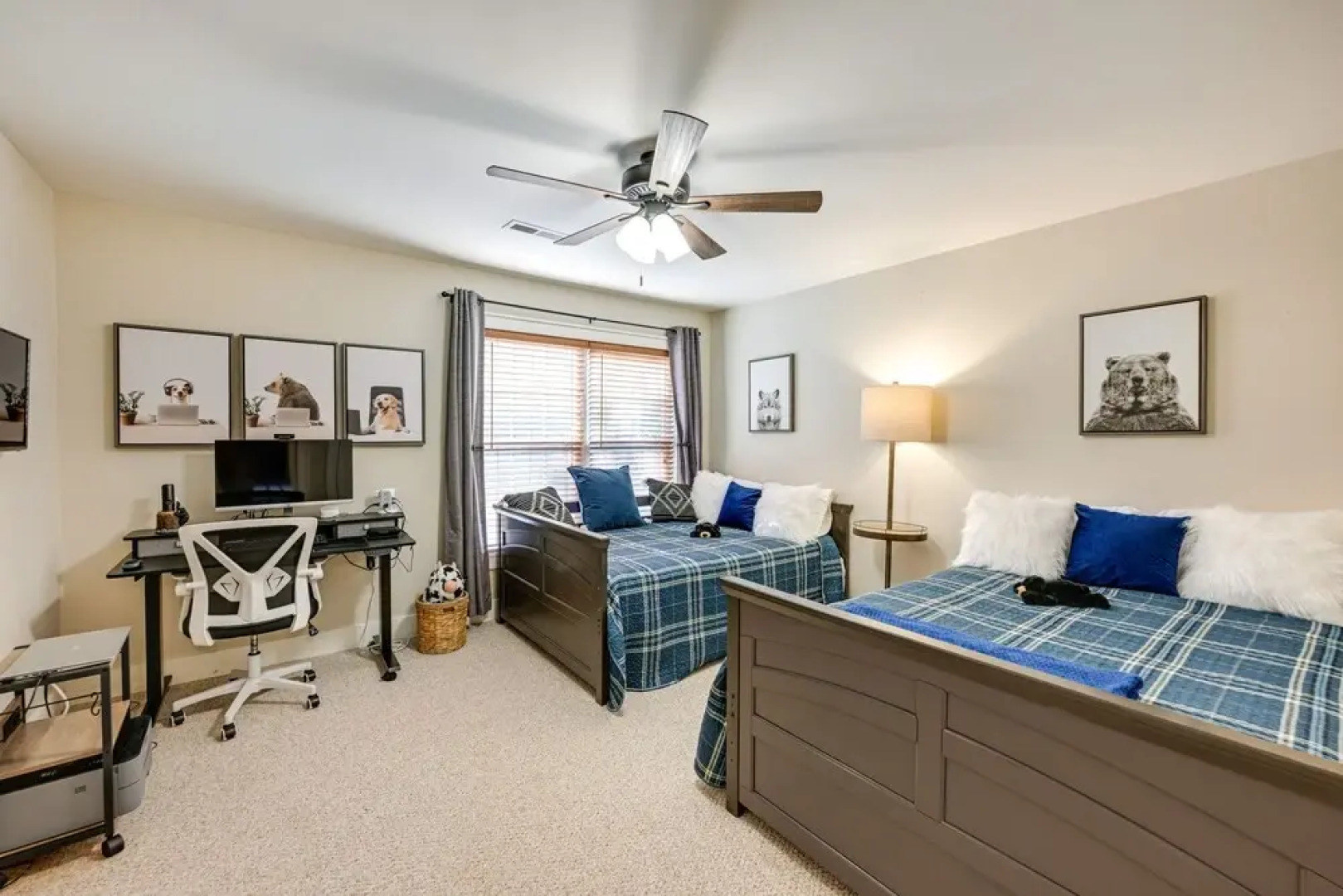 Sapphire Retreat Near Lakes, Trails & Waterfalls!