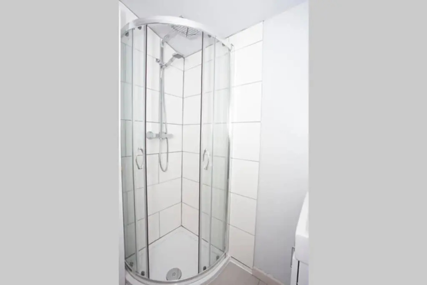 Cosy, modern annexe in Totnes