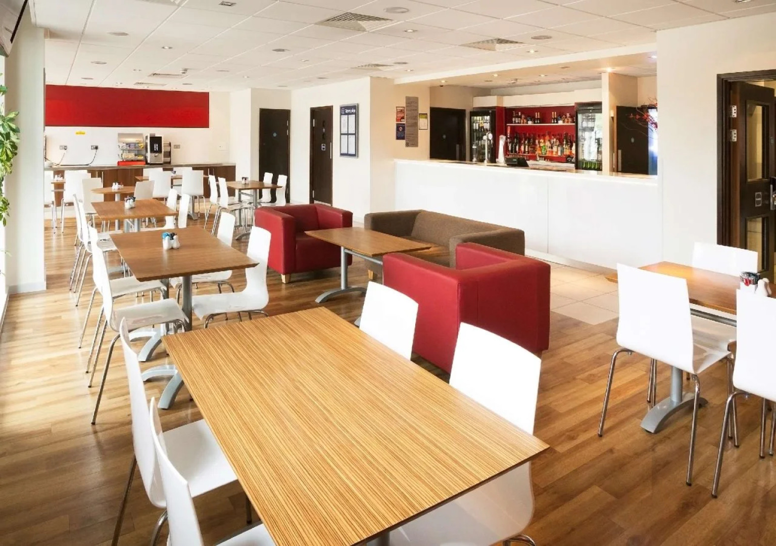 Travelodge High Wycombe Central