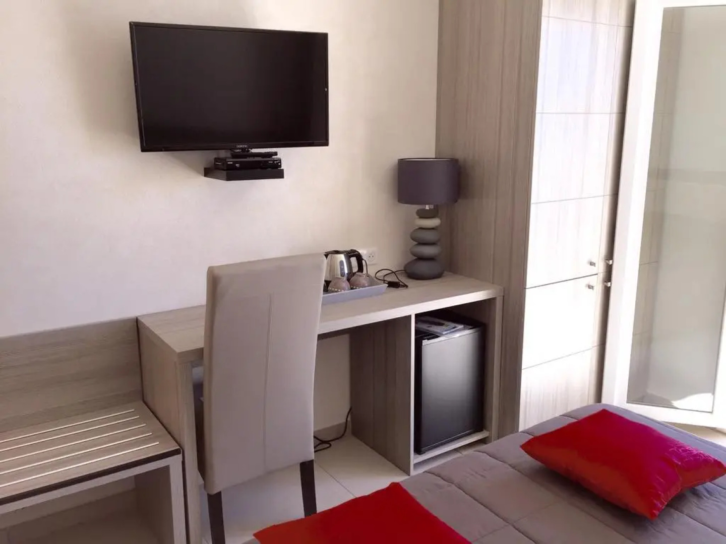 Hôtel et Résidence Ta Kladia - Omigna