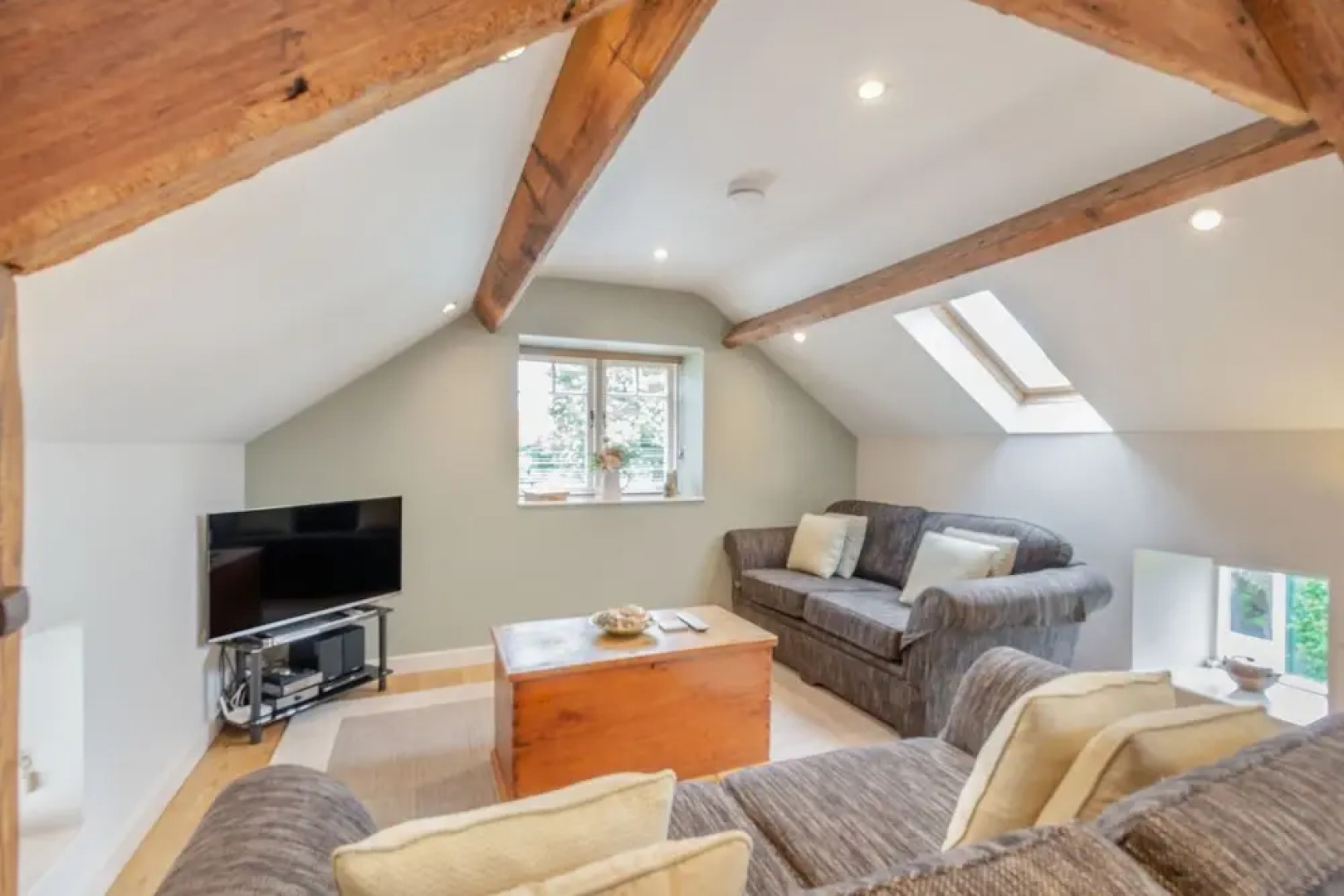 Upstairs Downstairs Cottage