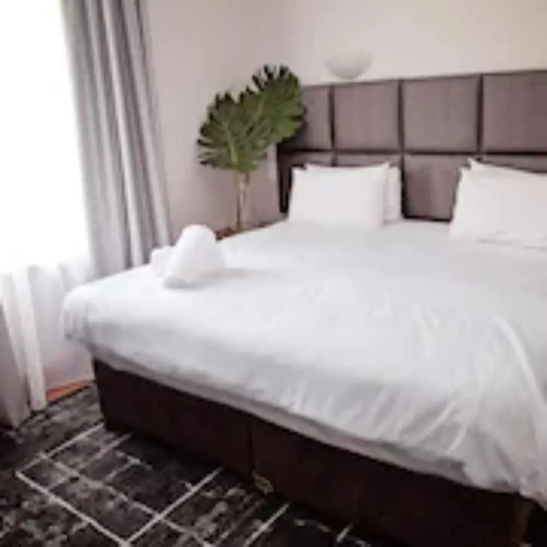 The George Hotel