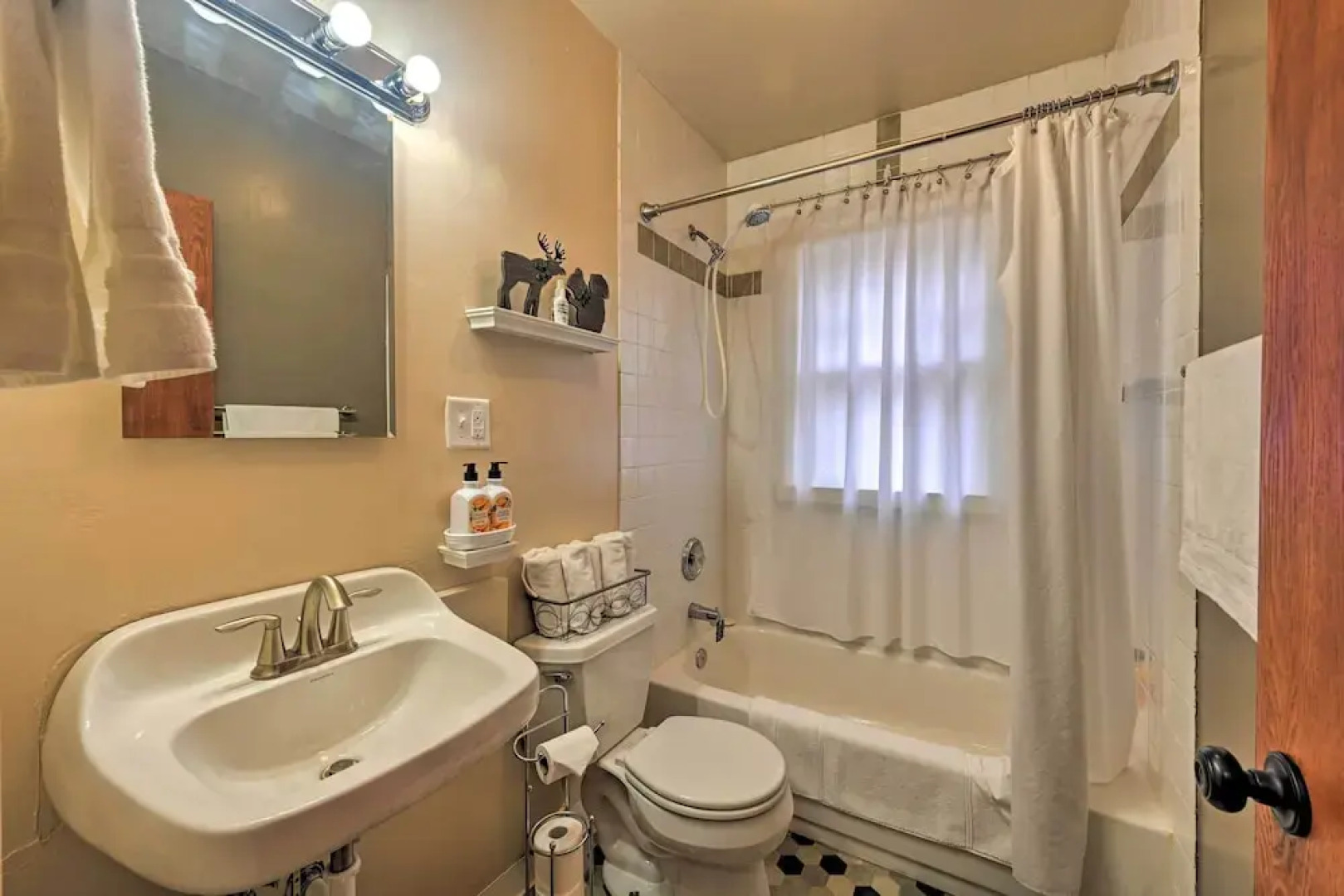 Charming Missoula House Near Downtown + UM!