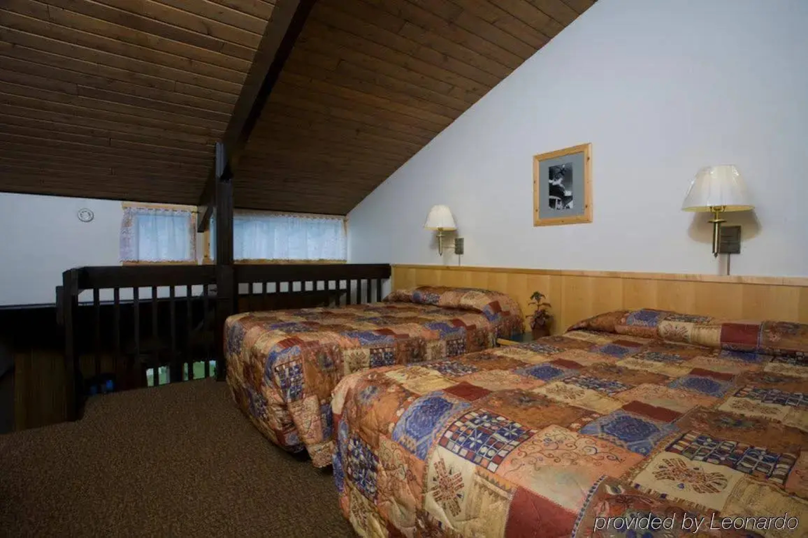 Rocky Mountain Ski Lodge